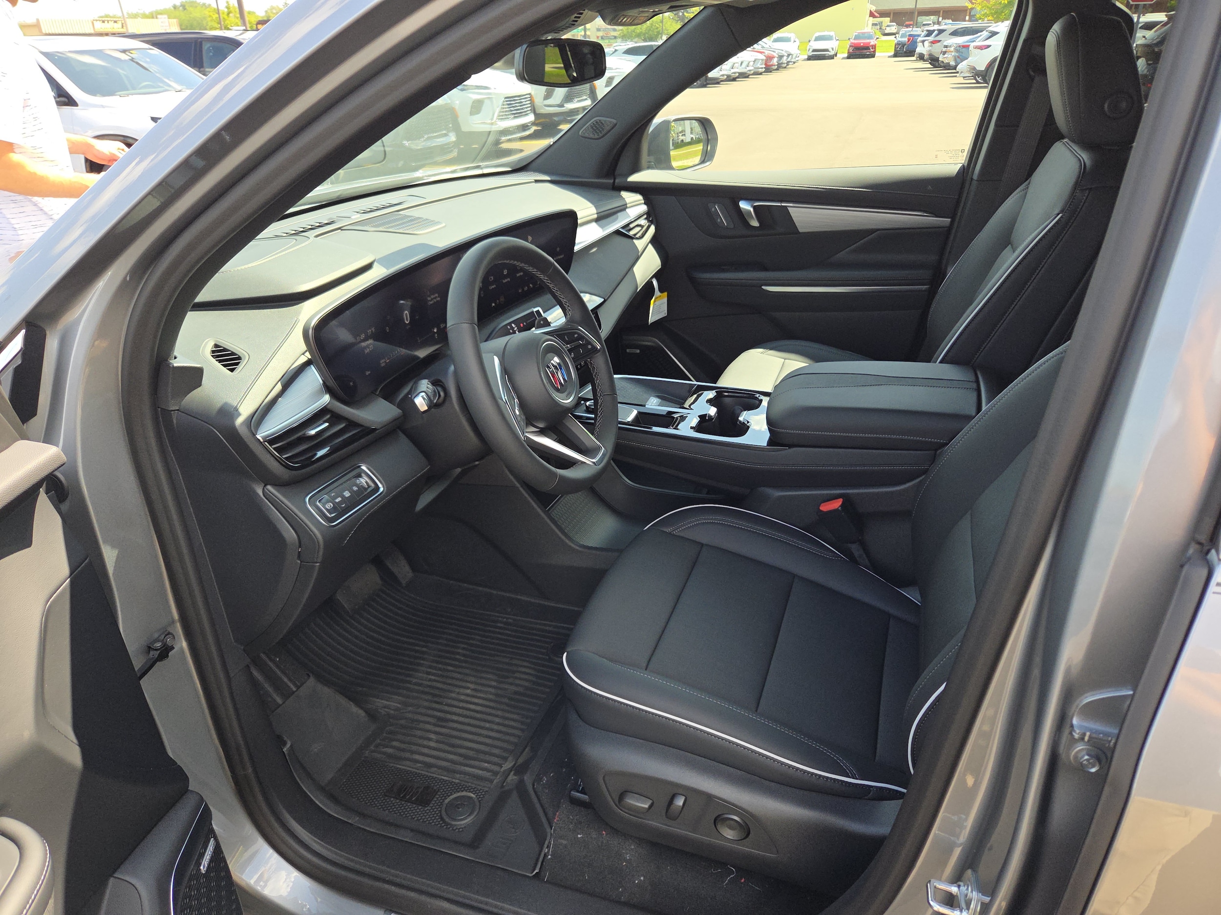 2026 Buick Enclave Preferred - Photo 29