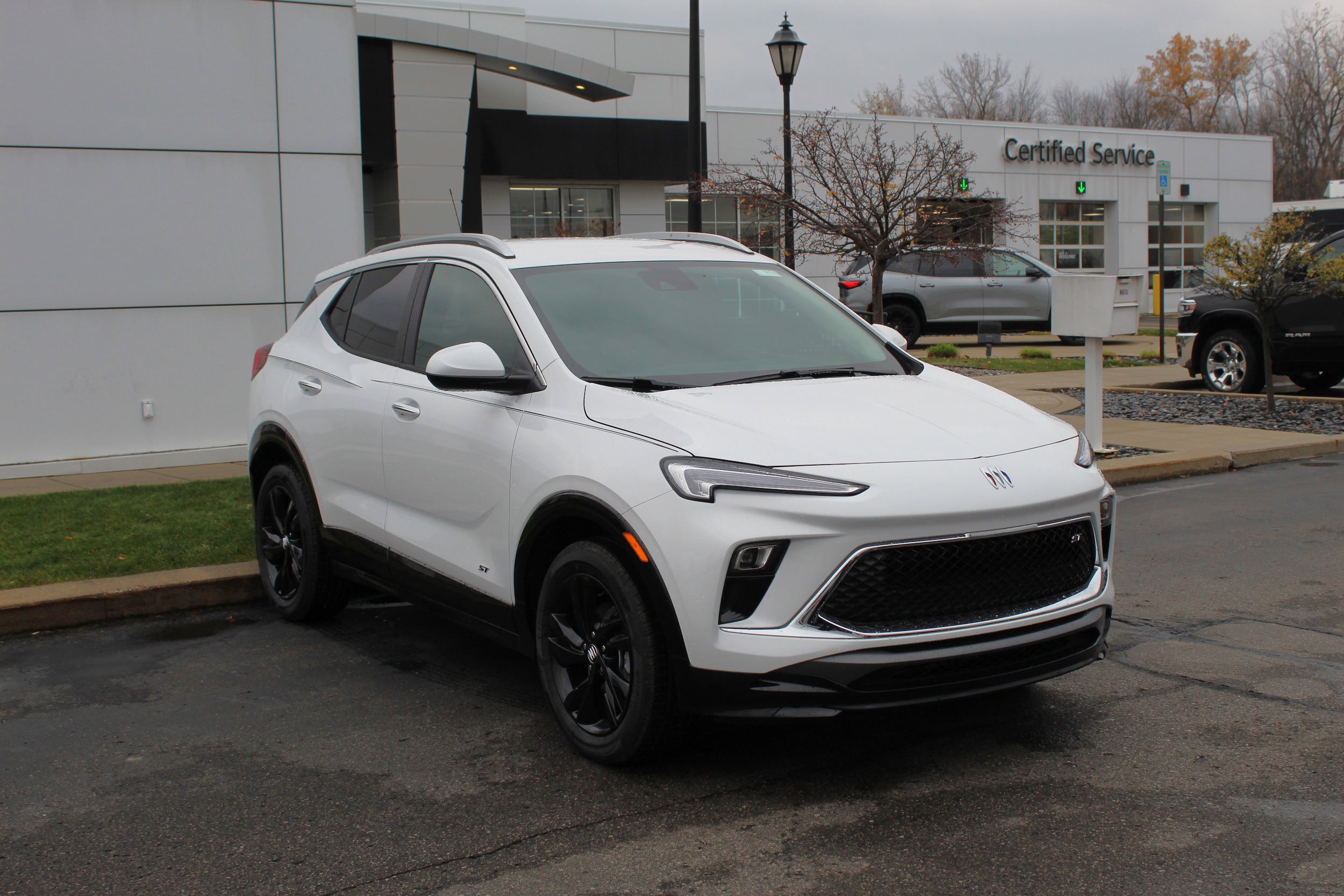 2026 Buick Encore GX Sport Touring's photo