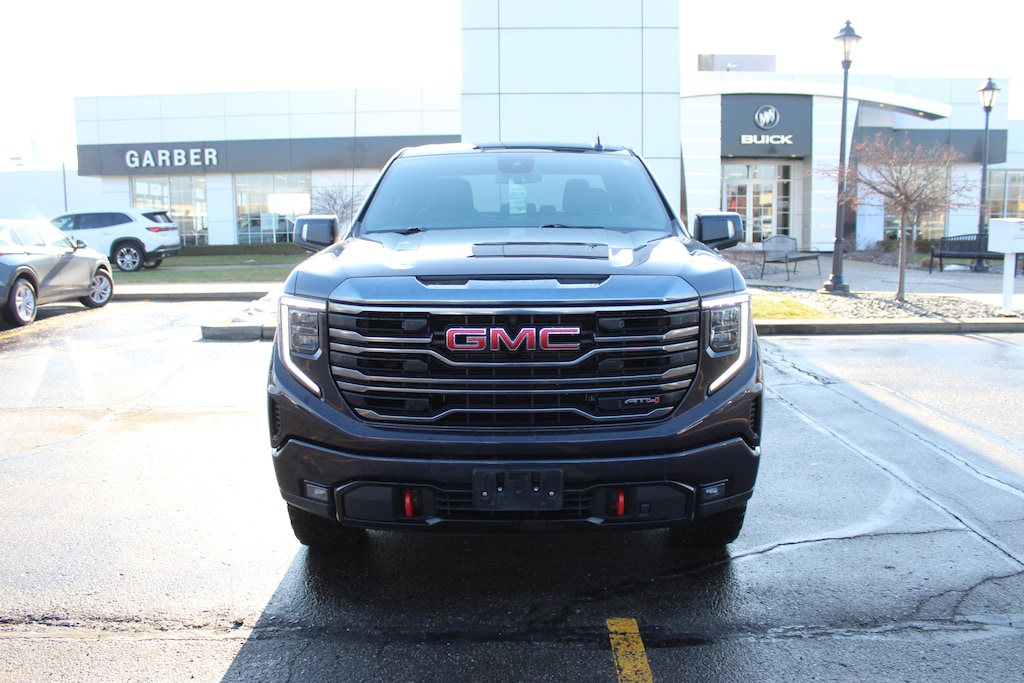 Used 2022 GMC Sierra 1500 AT4 Truck Crew Cab