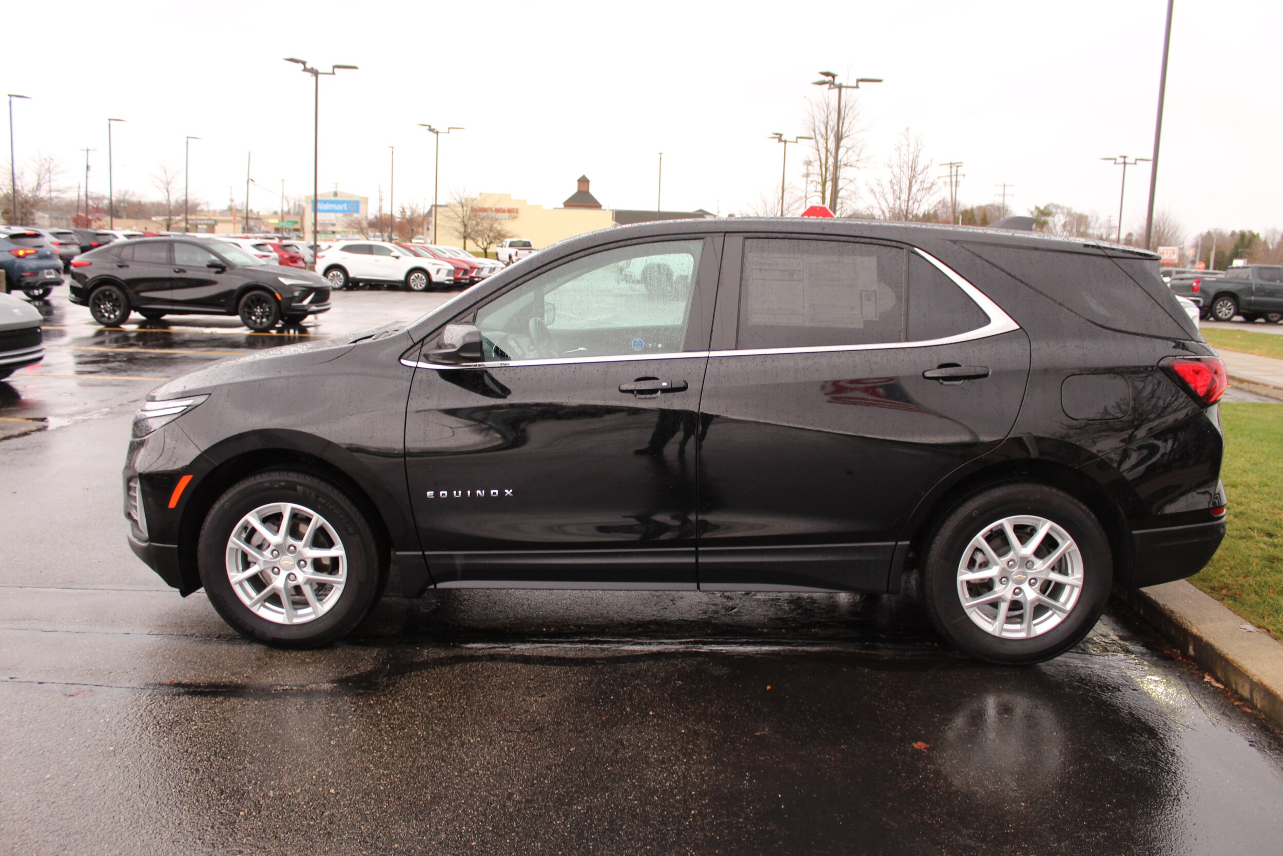 2022 Chevrolet Equinox LT photo 4