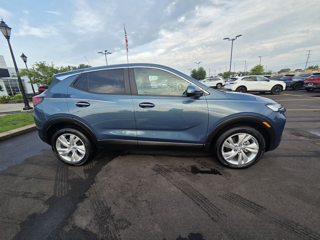 Used 2024 Buick Encore GX Preferred SUV