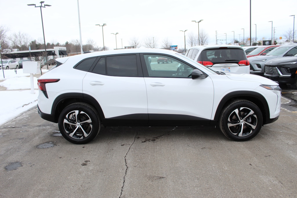 Certified 2025 Chevrolet Trax 1RS SUV