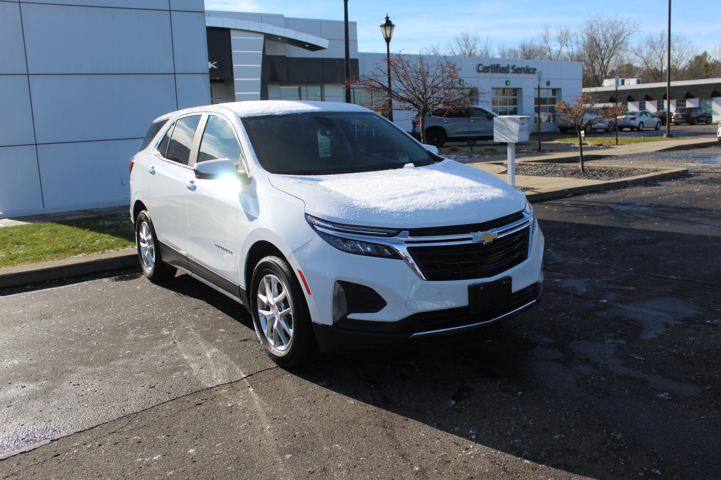 2024 Chevrolet Equinox LT's photo