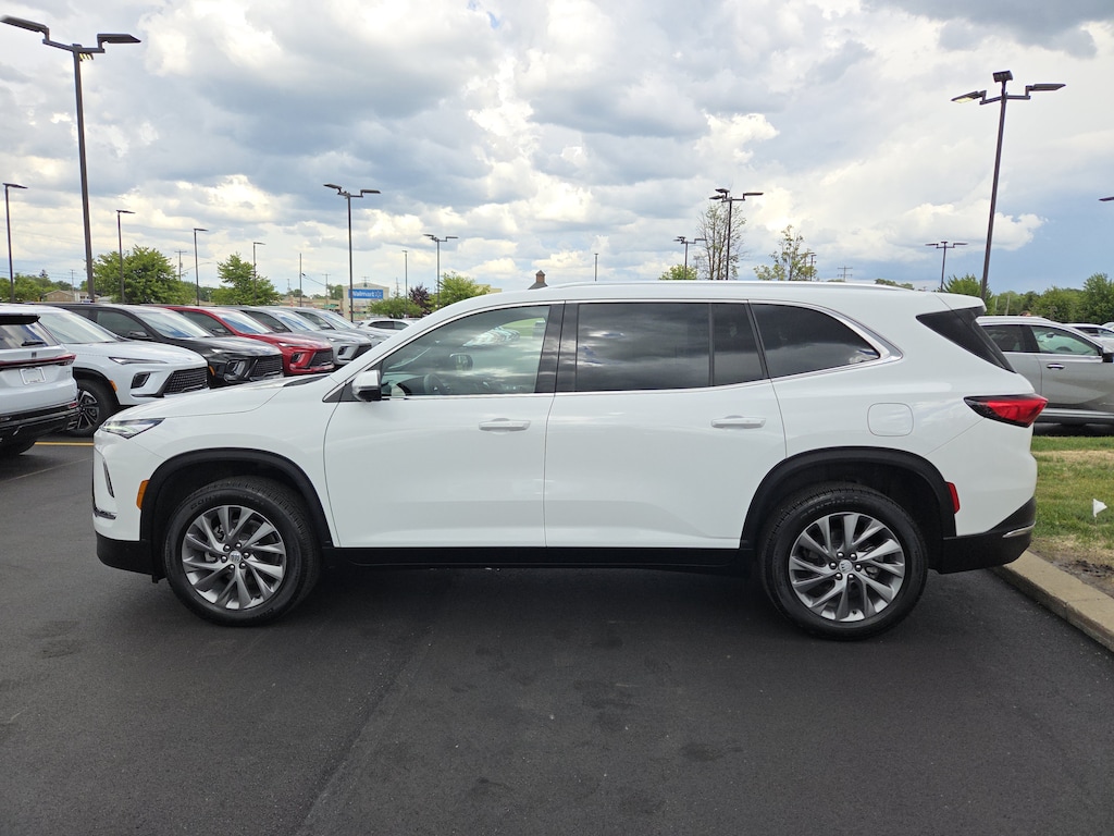 Used 2025 Buick Enclave Preferred SUV
