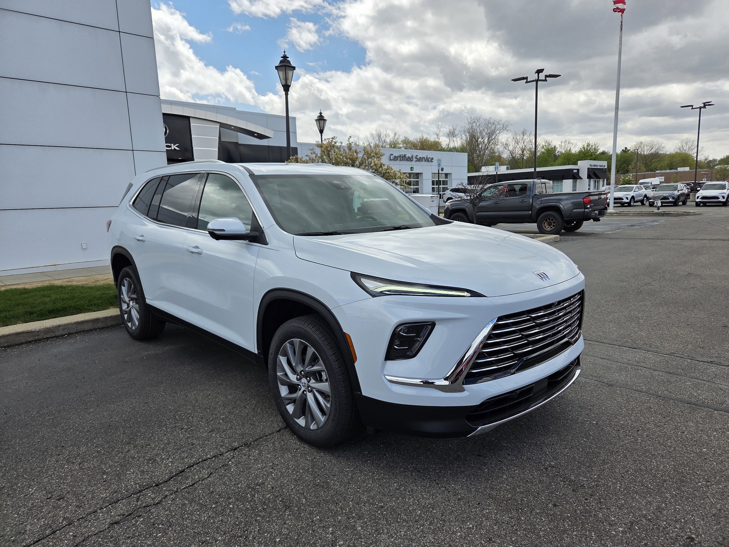 2026 Buick Enclave Preferred AWD's photo