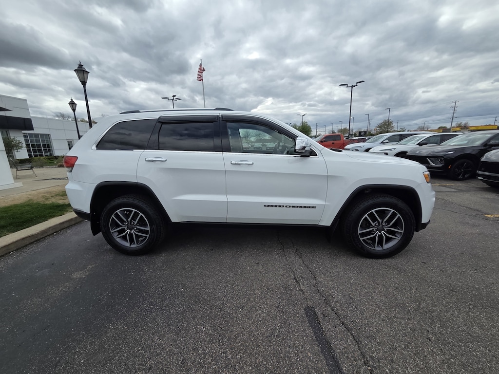 Used 2019 Jeep Grand Cherokee Limited 4x4 SUV