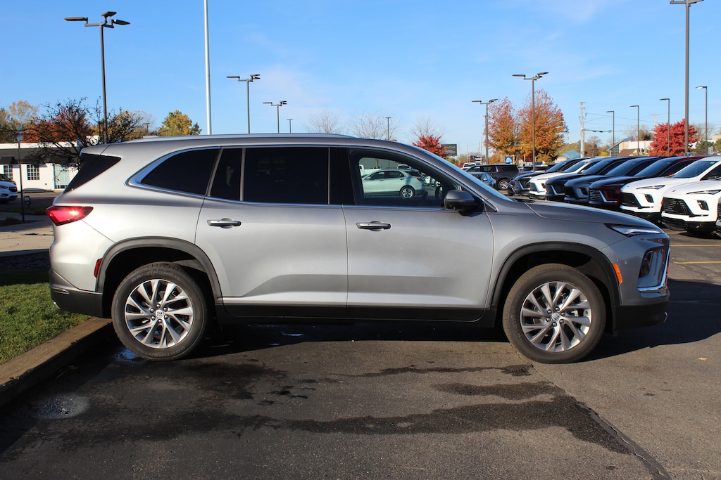 New 2026 Buick Enclave Preferred SUV