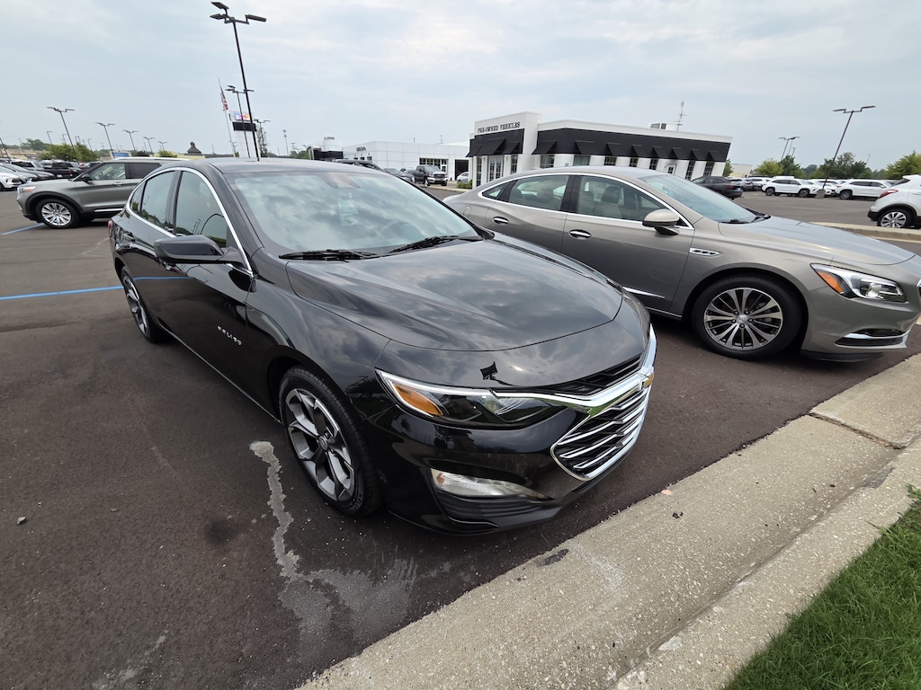 Used 2022 Chevrolet Malibu LT Sedan