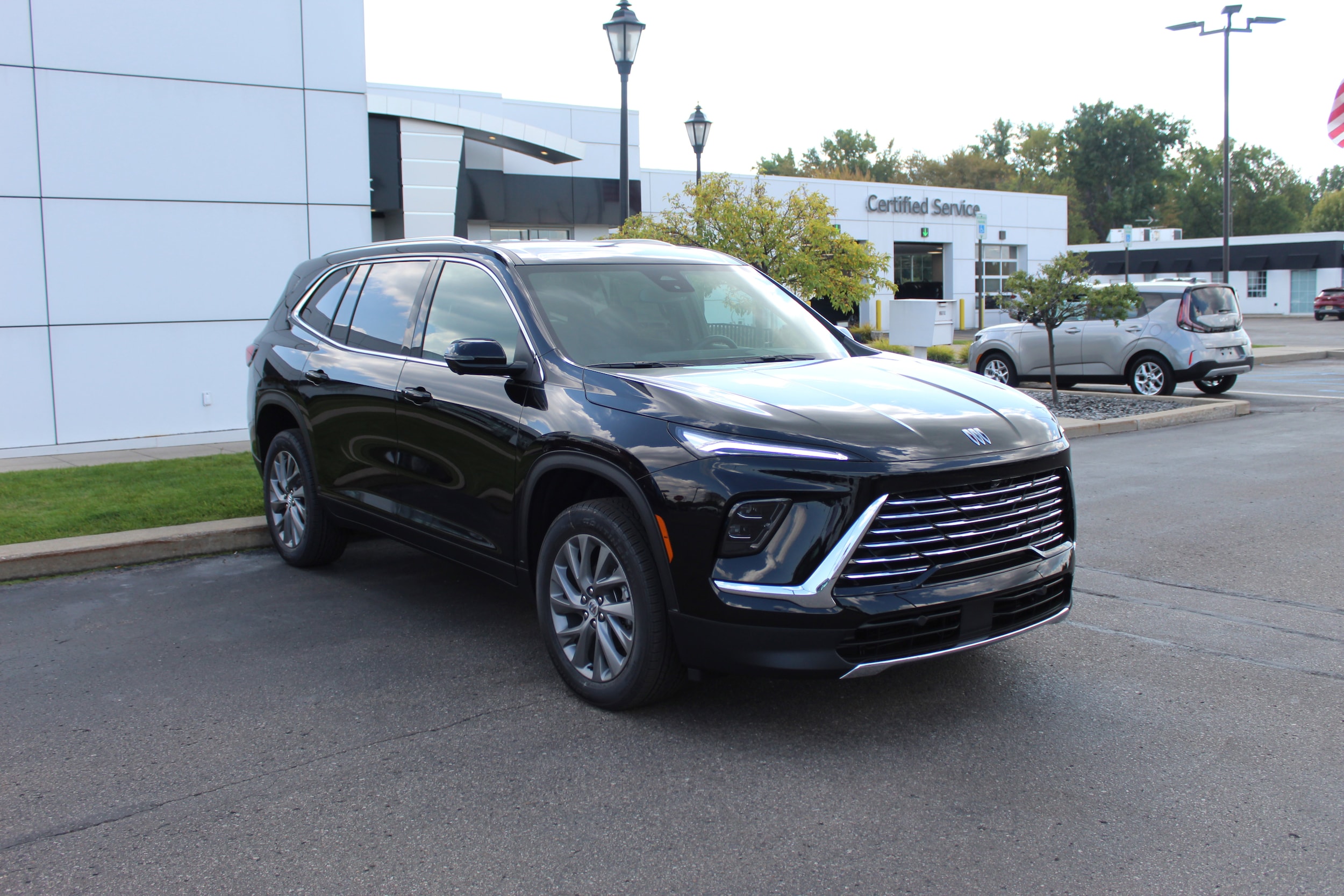 2026 Buick Enclave Preferred's photo