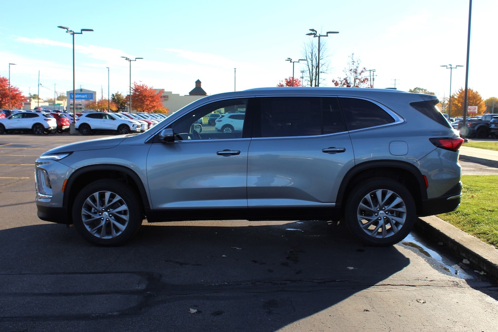 New 2026 Buick Enclave Preferred SUV