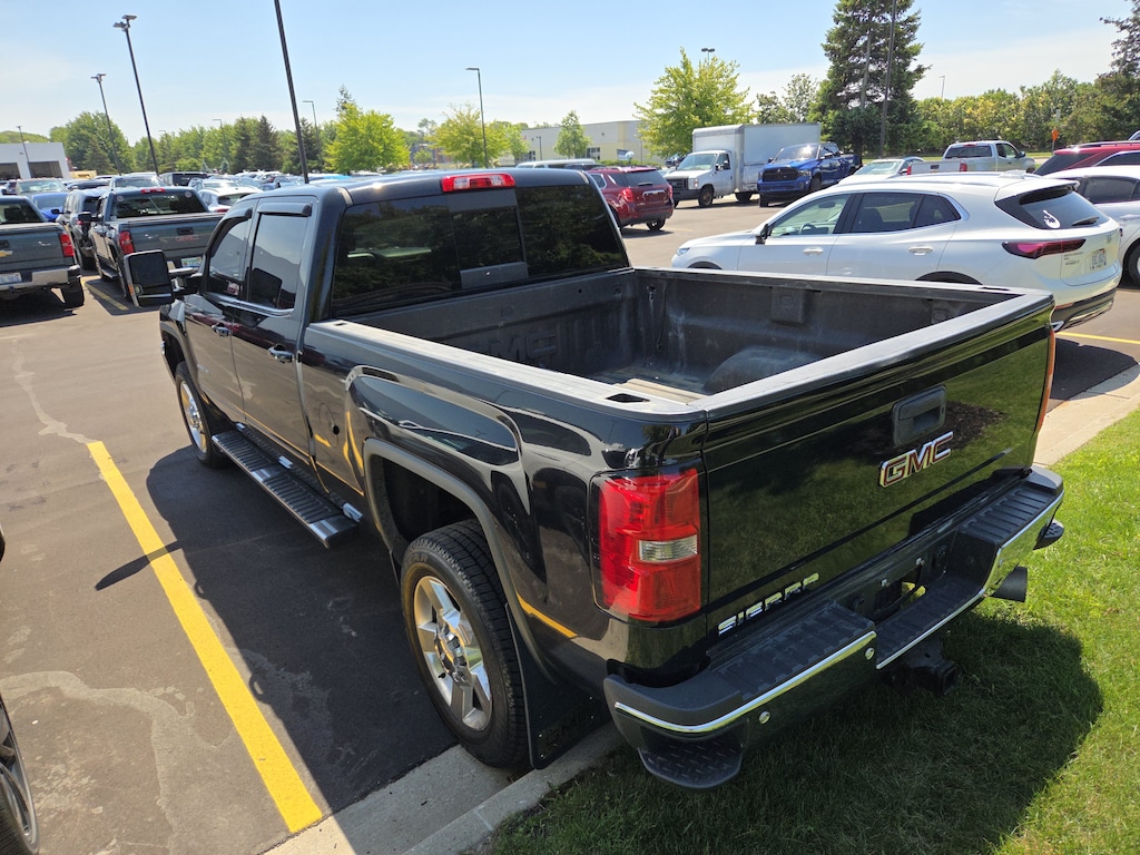 Used 2019 GMC Sierra 2500 HD SLE Truck Crew Cab