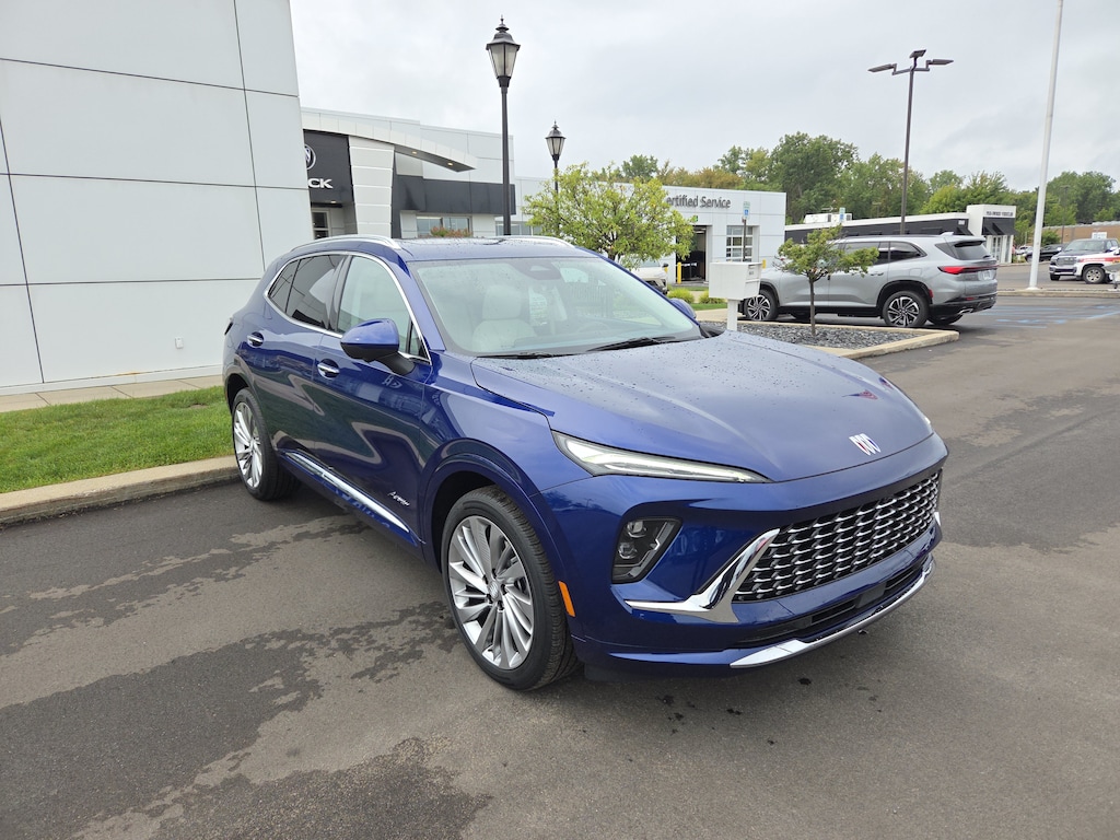 Used 2024 Buick Envision Avenir SUV