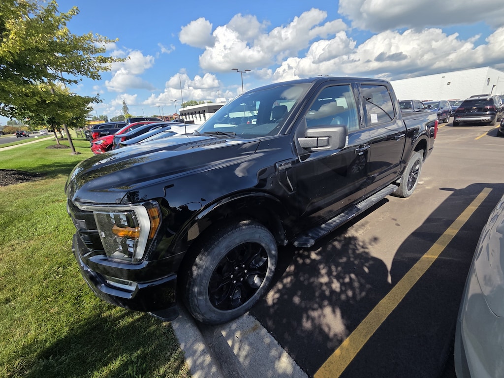 Used 2023 Ford F-150 XL Truck SuperCrew Cab