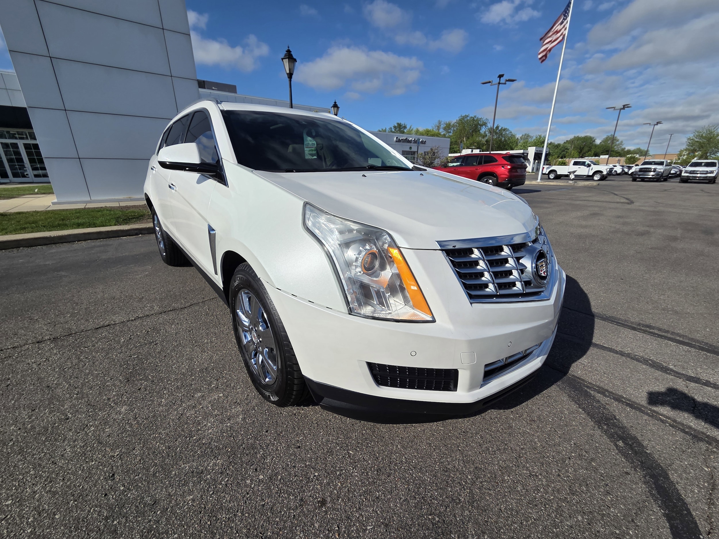 2016 Cadillac SRX FWD Luxury Collection's photo
