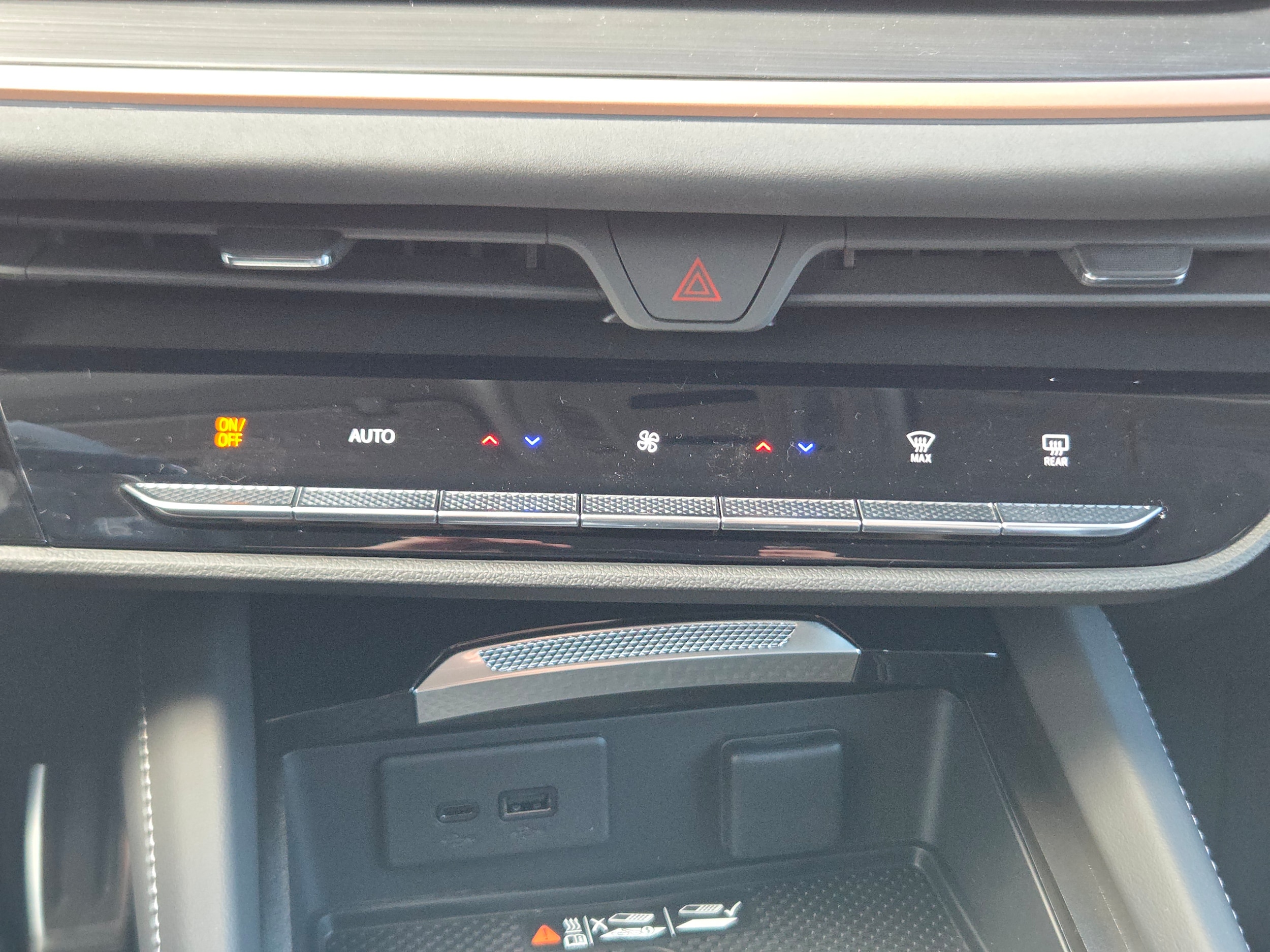 2026 Buick Envision Sport Touring - Photo 13