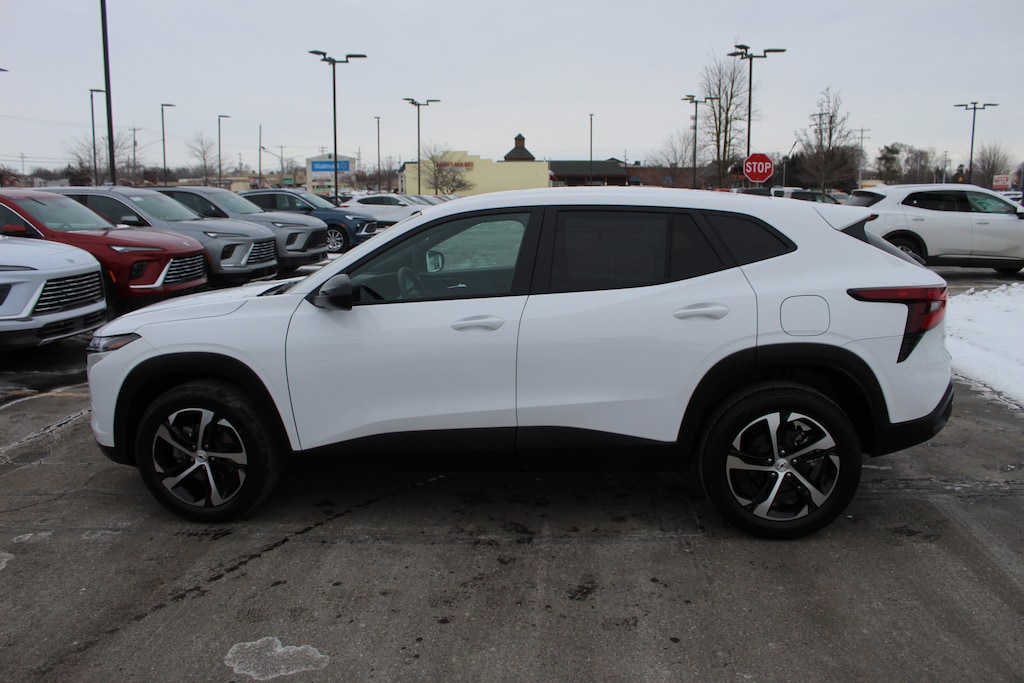 Certified 2025 Chevrolet Trax 1RS SUV