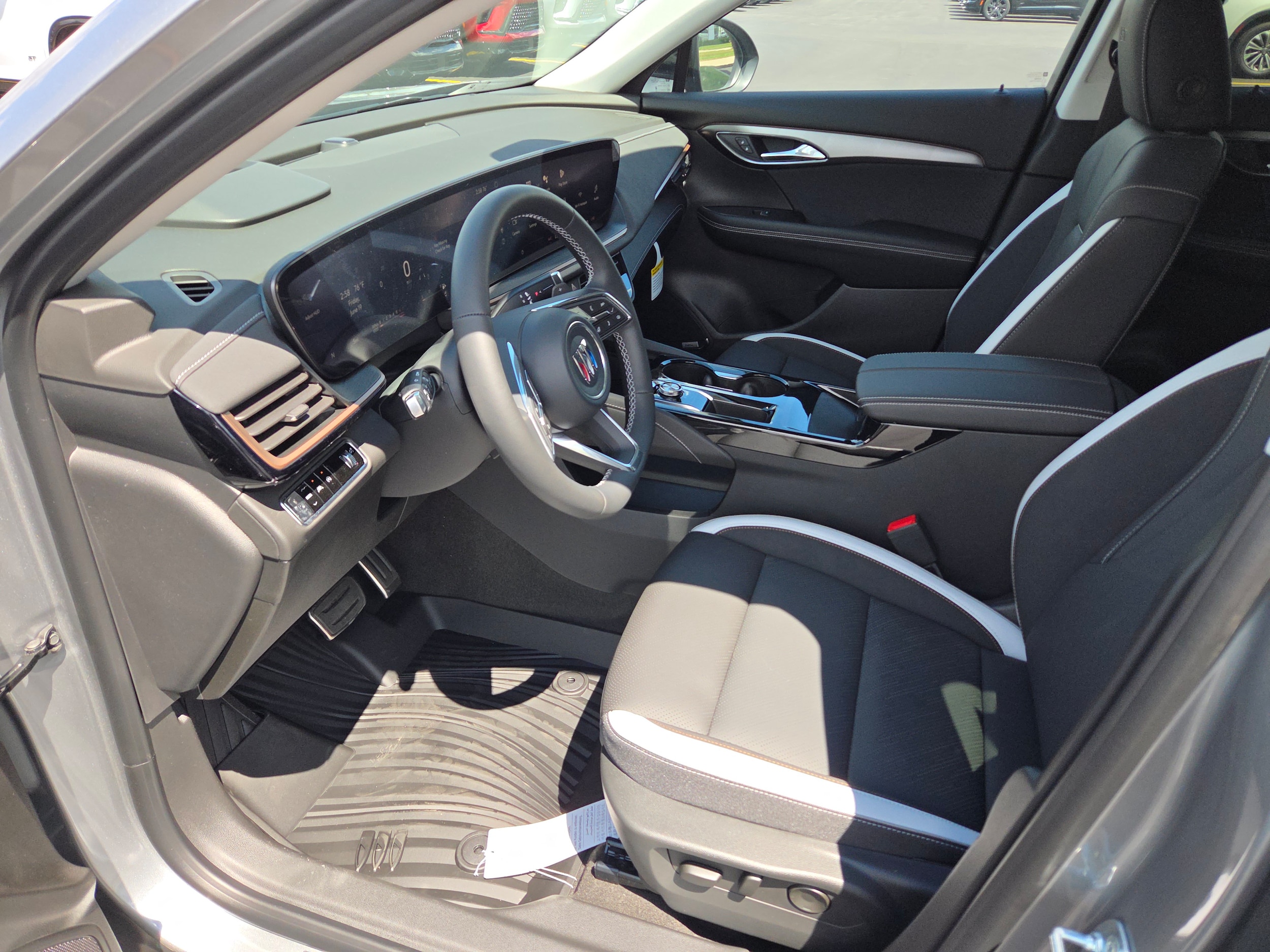 2026 Buick Envision Sport Touring - Photo 32