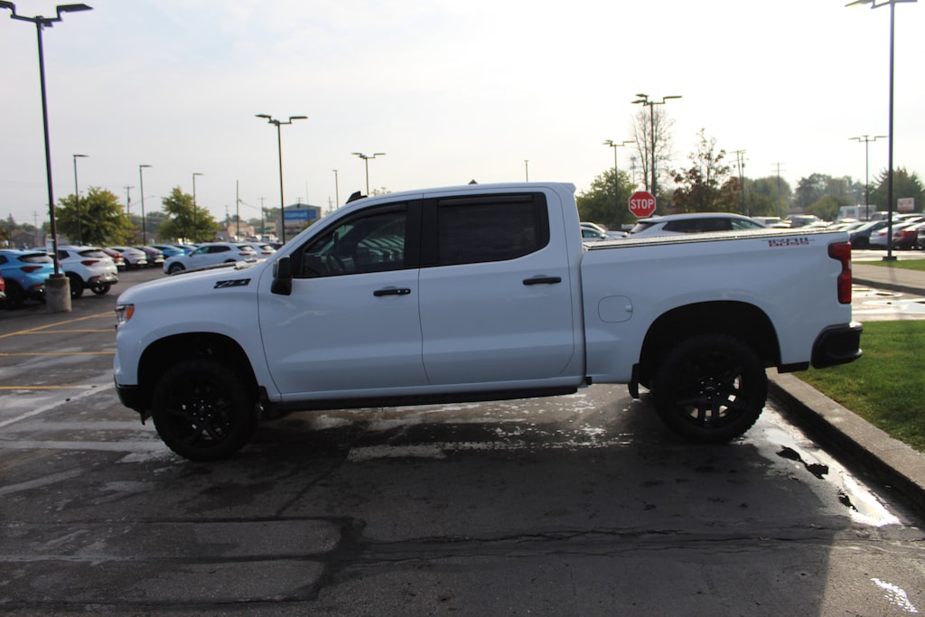Used 2024 Chevrolet Silverado 1500 LT Trail Boss Truck Crew Cab