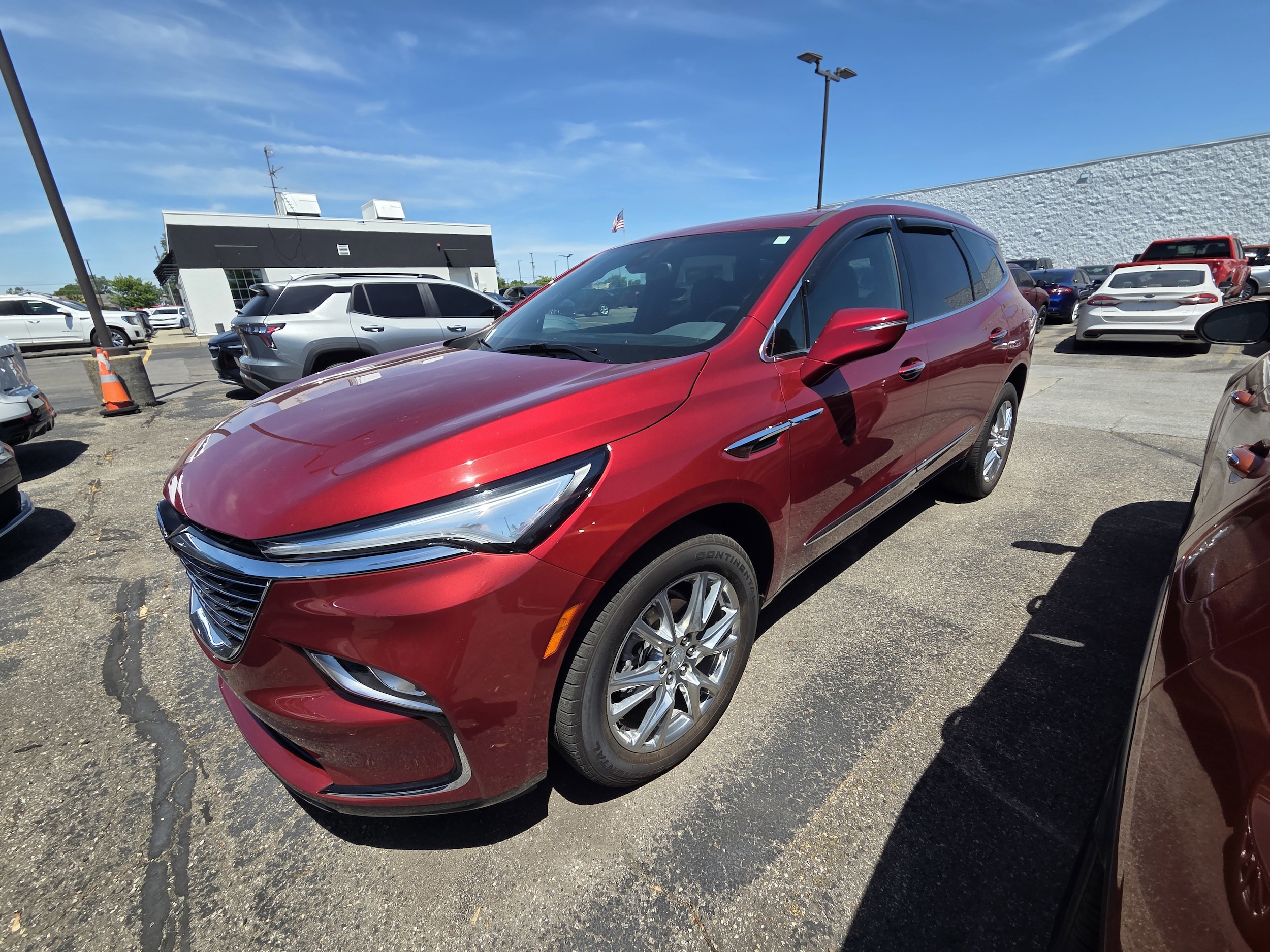 2022 Buick Enclave Essence AWD's photo