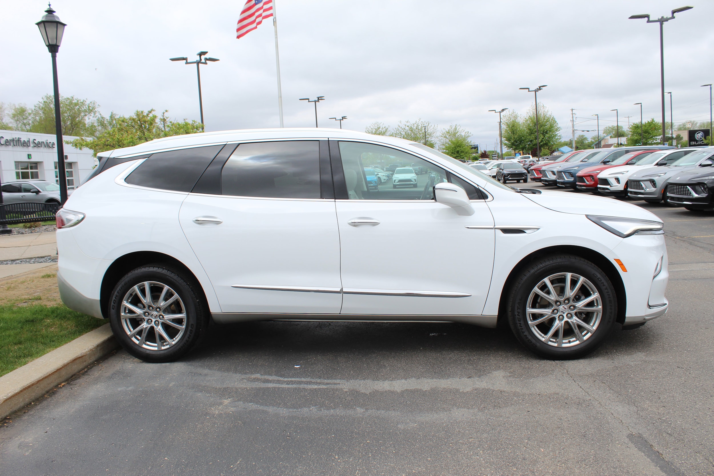 Used 2023 Buick Enclave Essence with VIN 5GAERBKW1PJ187148 for sale in Saginaw, MI
