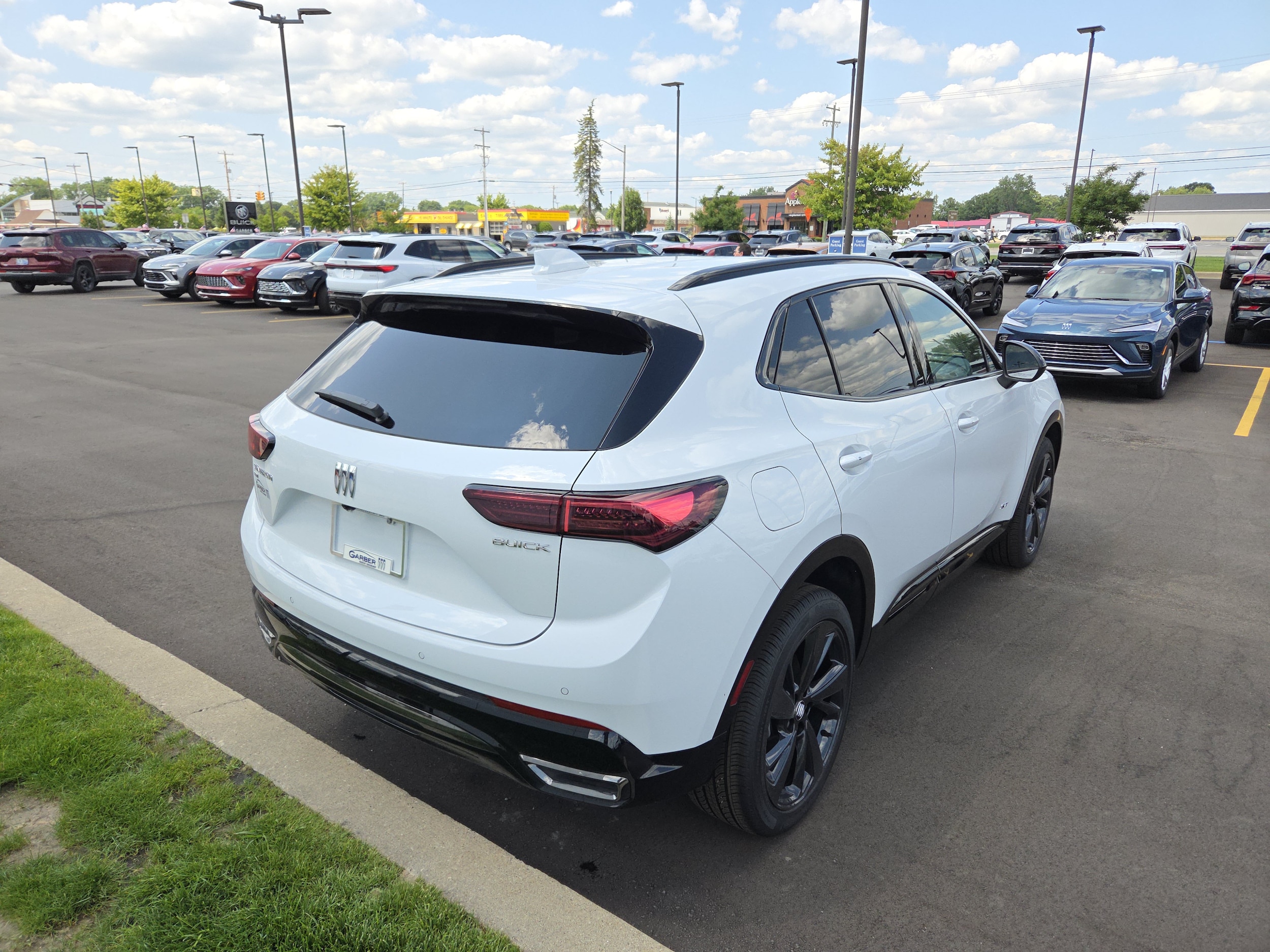 2026 Buick Envision Sport Touring - Photo 7