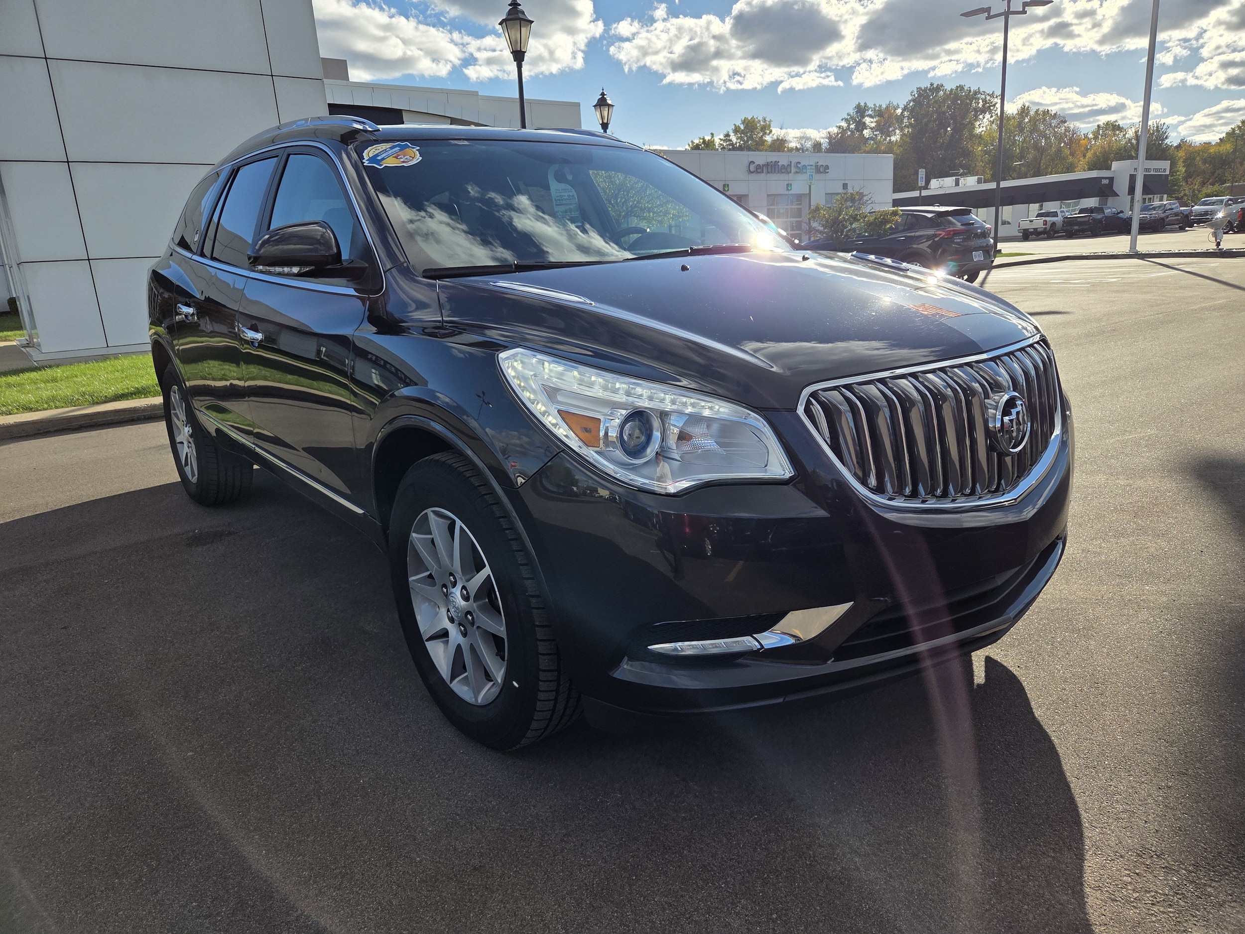 Used 2016 Buick Enclave Leather with VIN 5GAKRBKD1GJ180105 for sale in Saginaw, MI