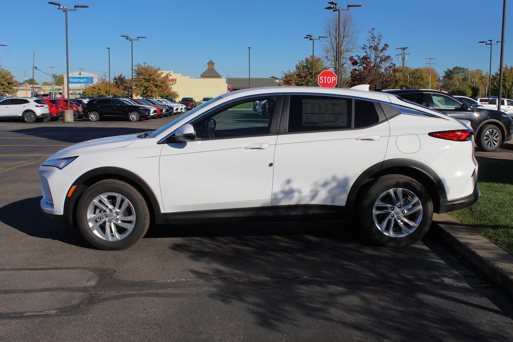 New 2026 Buick Envista Preferred SUV