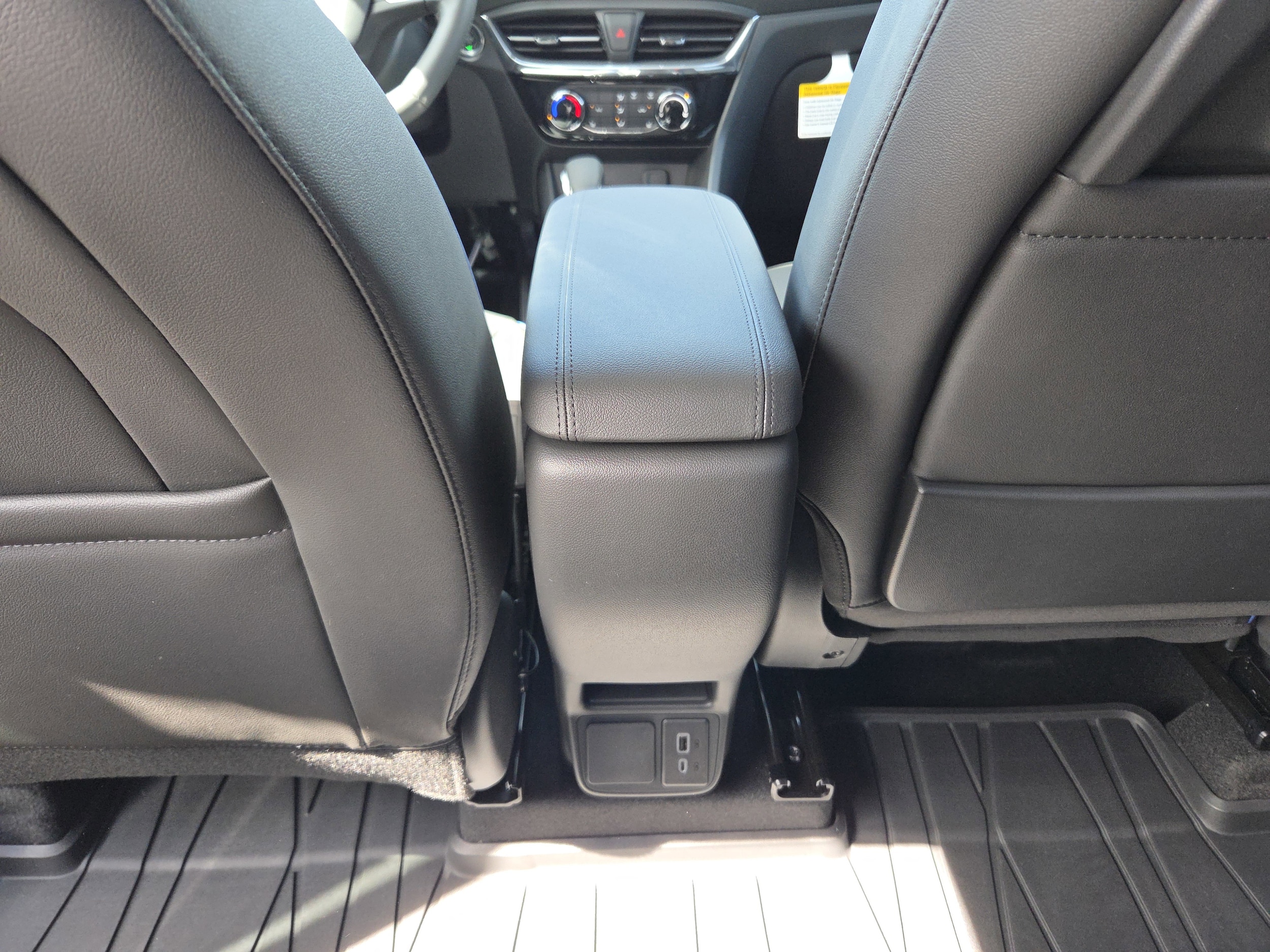 2026 Buick Encore GX Sport Touring - Photo 35