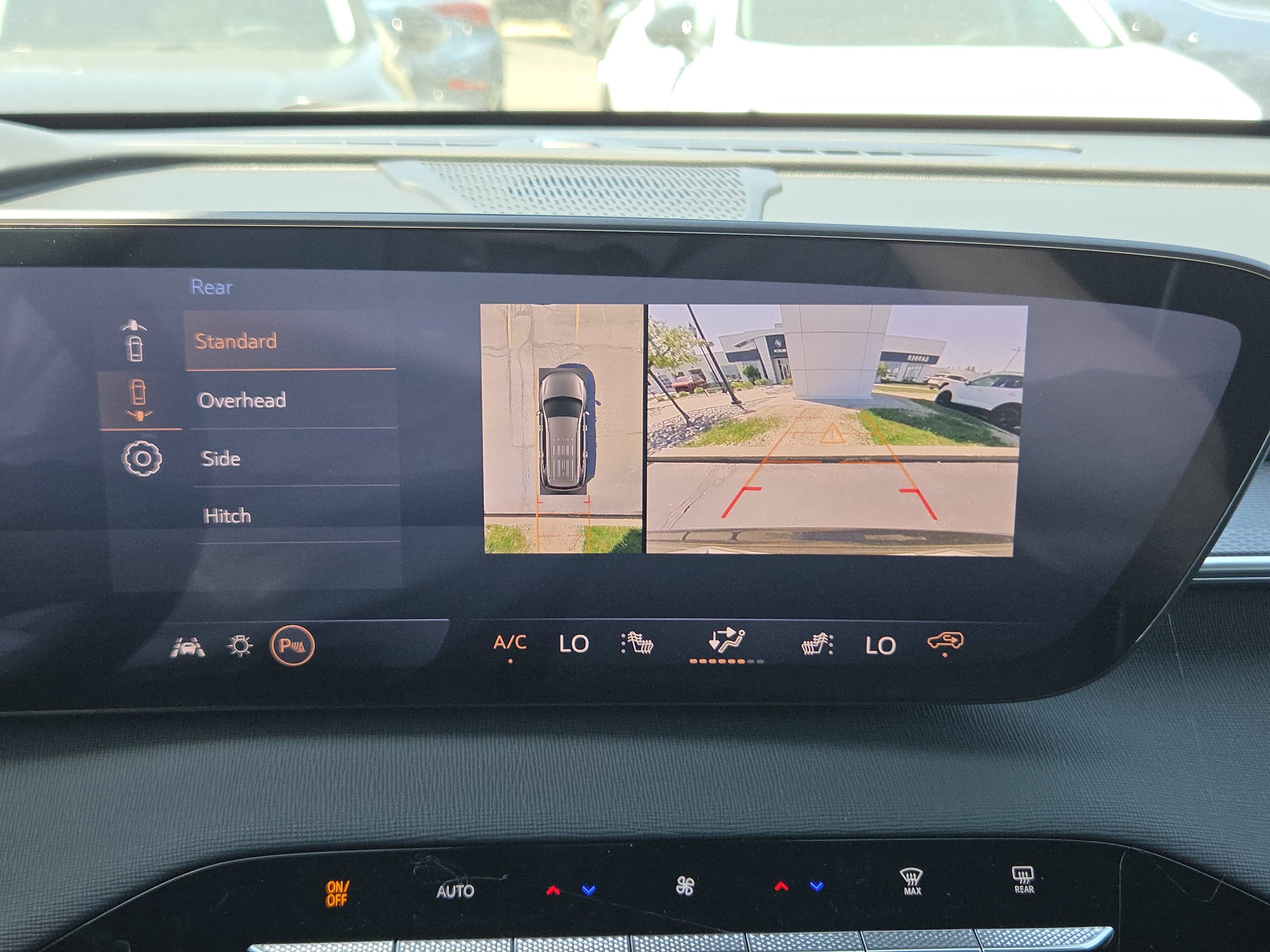 2026 Buick Enclave Preferred - Photo 11