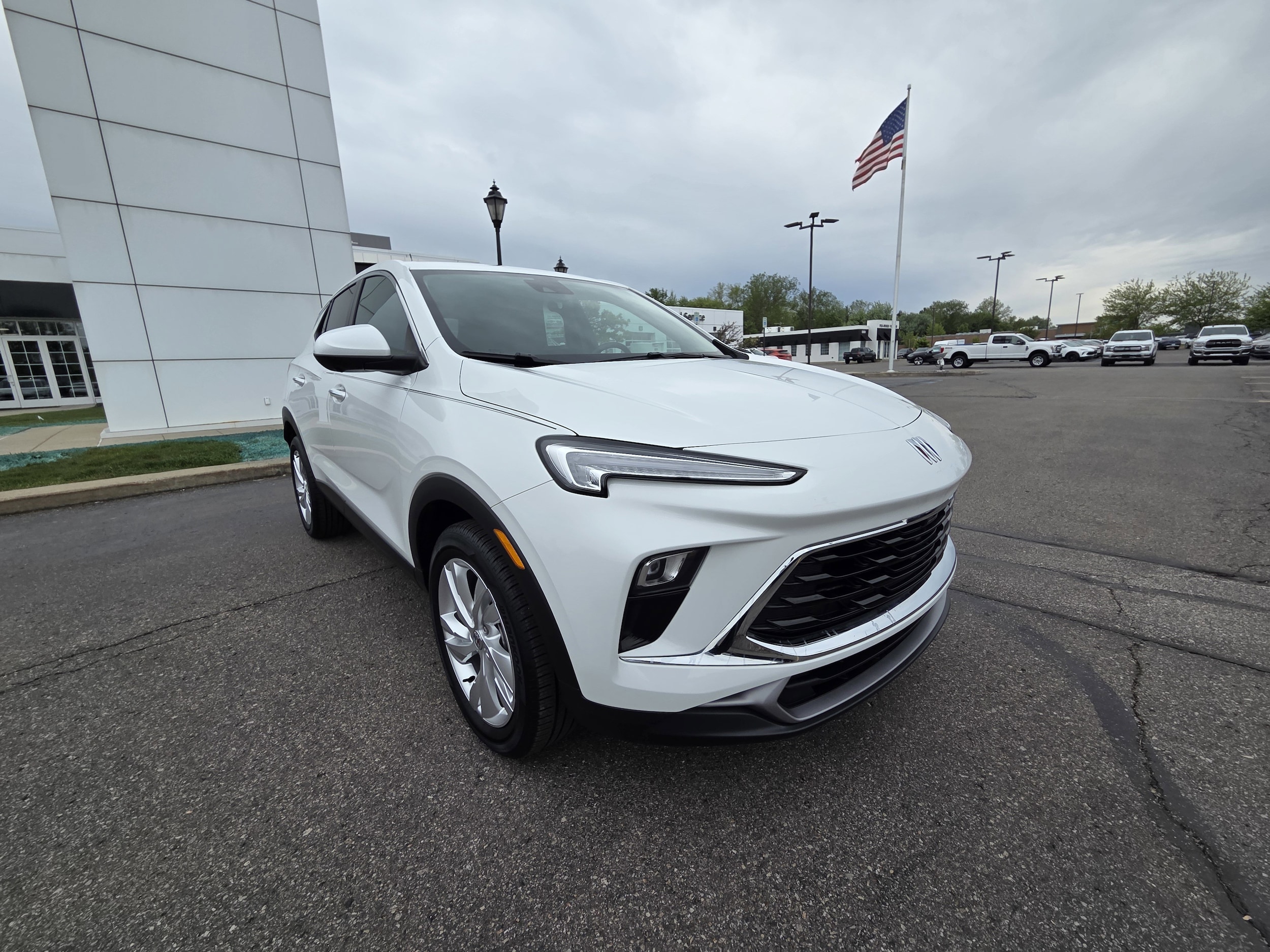 2024 Buick Encore GX Preferred's photo