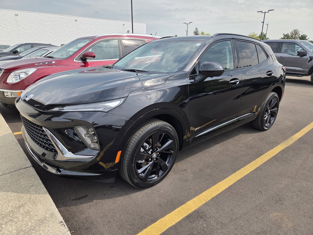 Used 2025 Buick Envision Sport Touring SUV