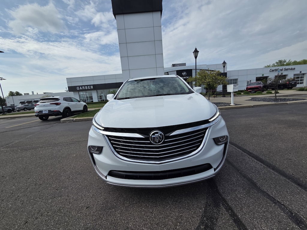 Used 2024 Buick Enclave Essence SUV