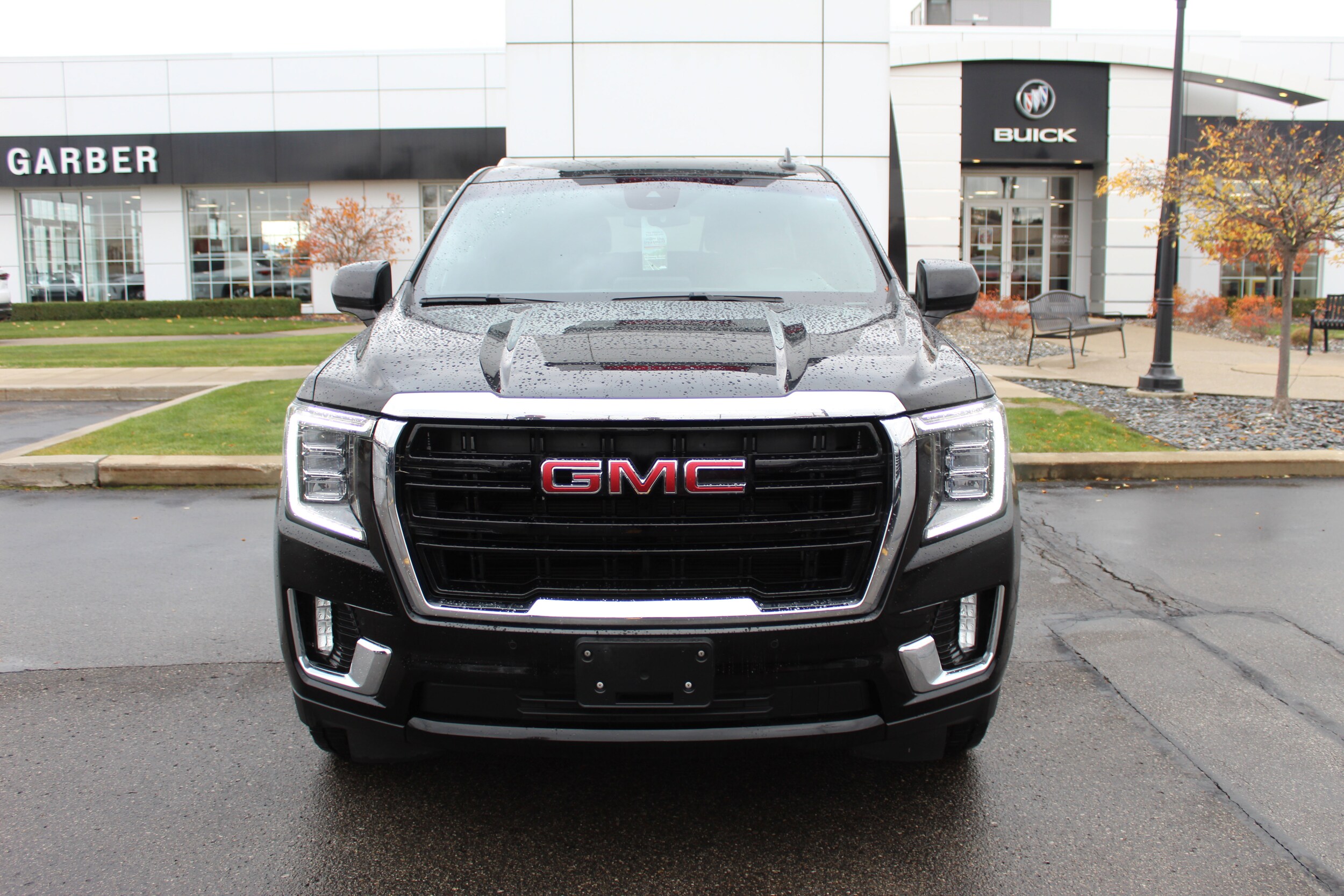 2024 Gmc Yukon XL SLE photo 3