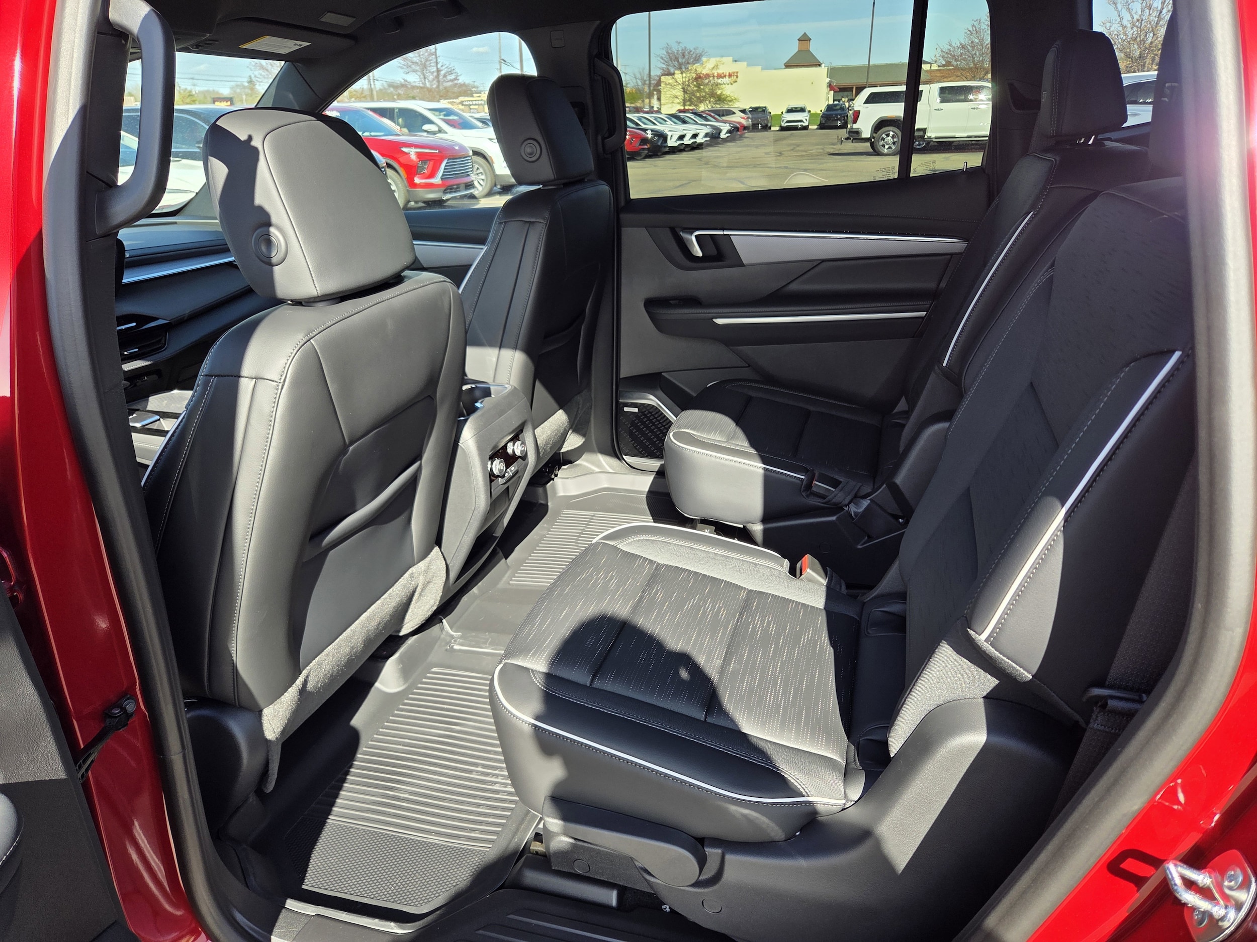 2026 Buick Enclave Sport Touring - Photo 33