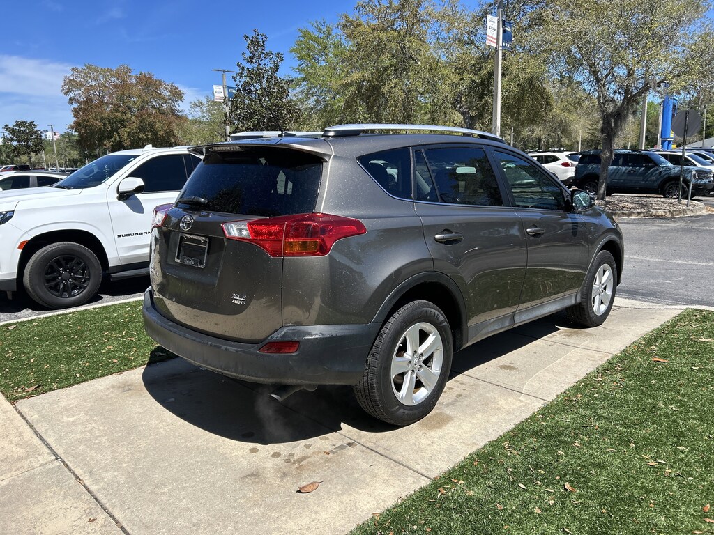 Used 2014 Toyota RAV4 XLE SUV