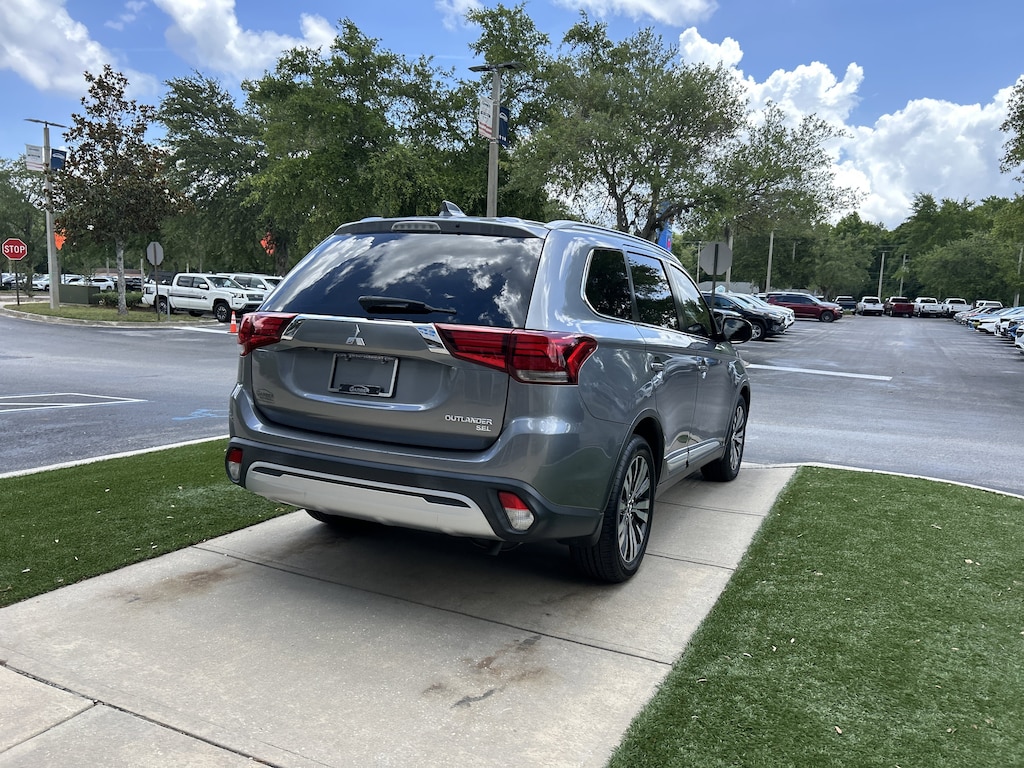 Used 2019 Mitsubishi Outlander SEL CUV