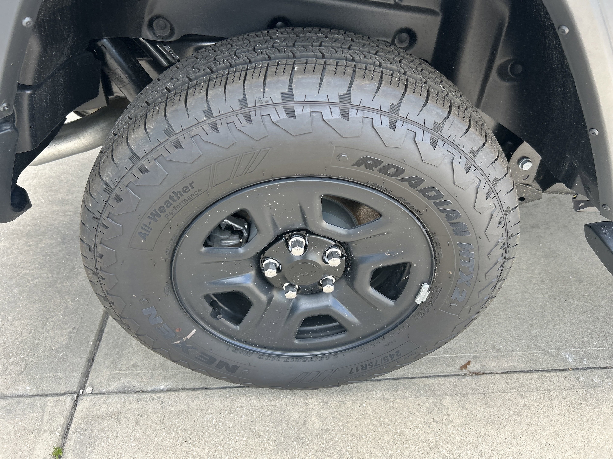 2025 Jeep Wrangler 4-Door Sport - Photo 10