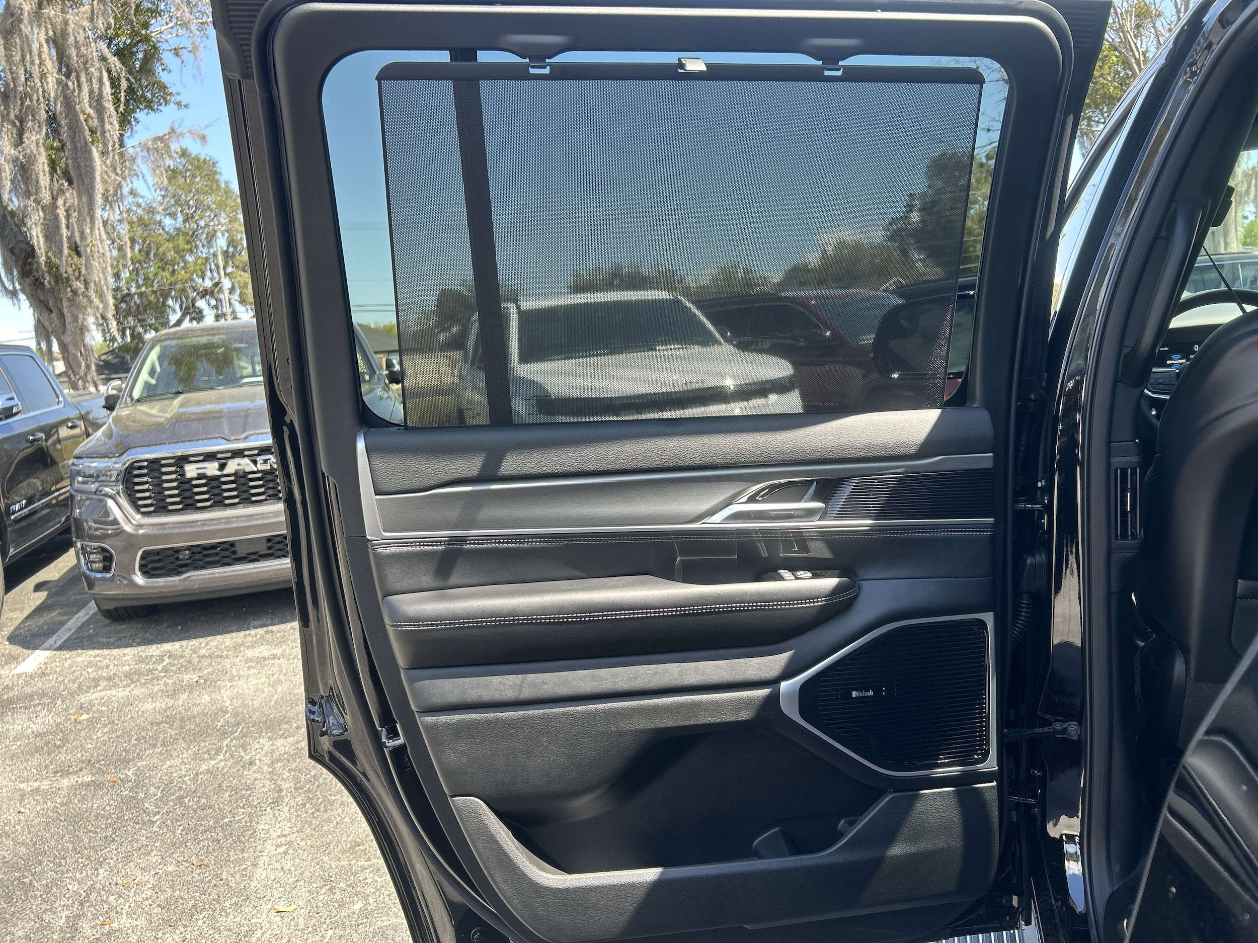 2026 Jeep Grand Wagoneer Limited Reserve - Photo 35