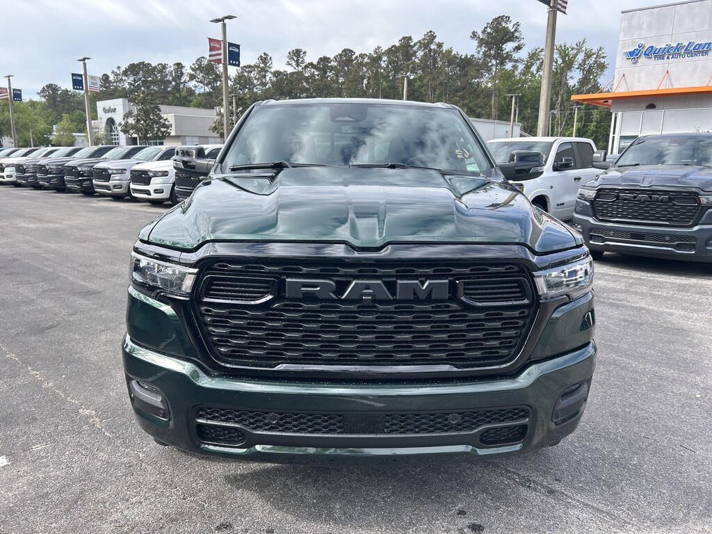 New 2026 Ram 1500 BIG HORN CREW CAB 4X4 5'7 BOX Pickup