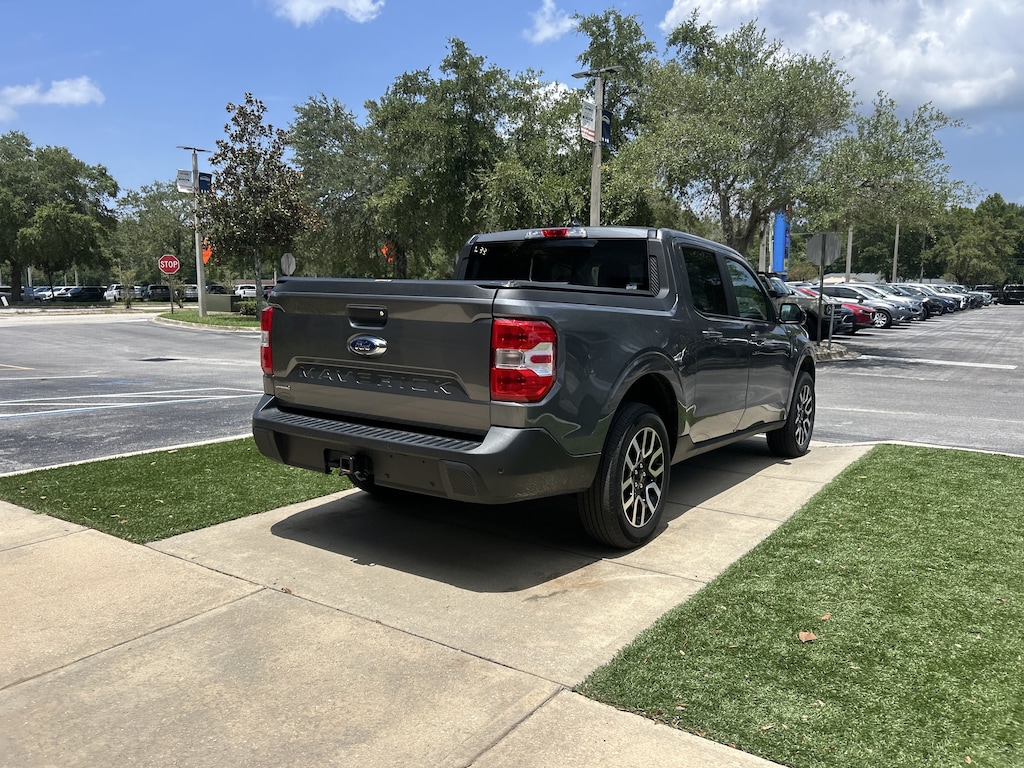 Used 2024 Ford Maverick Lariat Truck SuperCrew