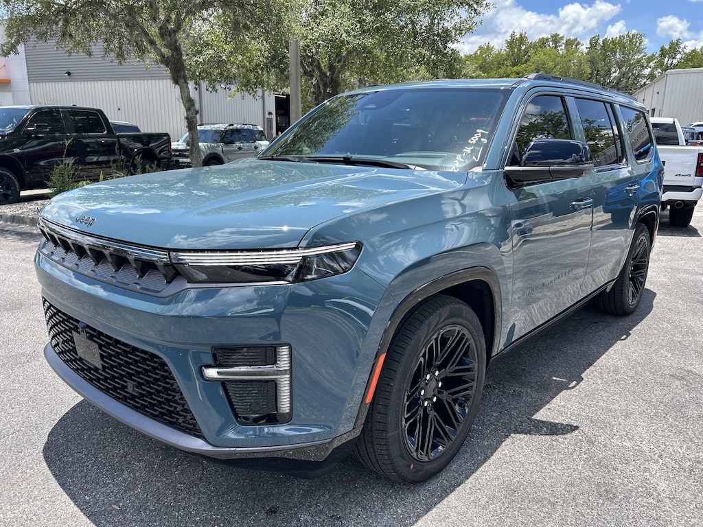 New 2026 Jeep Grand Wagoneer LIMITED RESERVE 4X4 Sport Utility