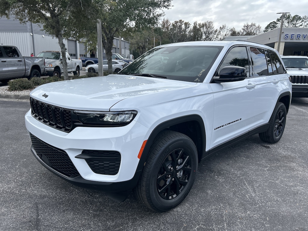 New 2025 Jeep Grand Cherokee ALTITUDE X 4X4 Sport Utility
