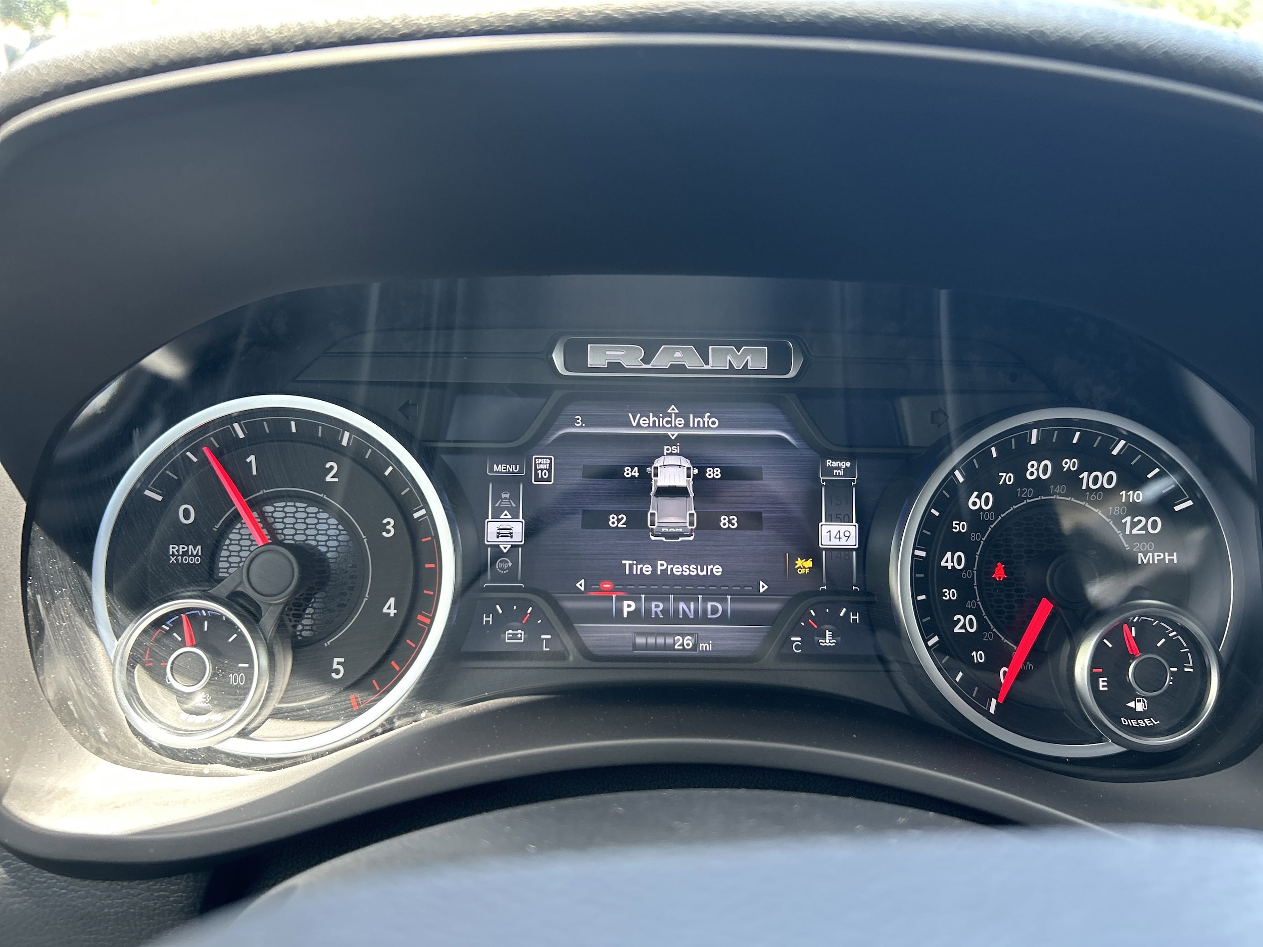 2025 RAM 2500 Tradesman - Photo 17