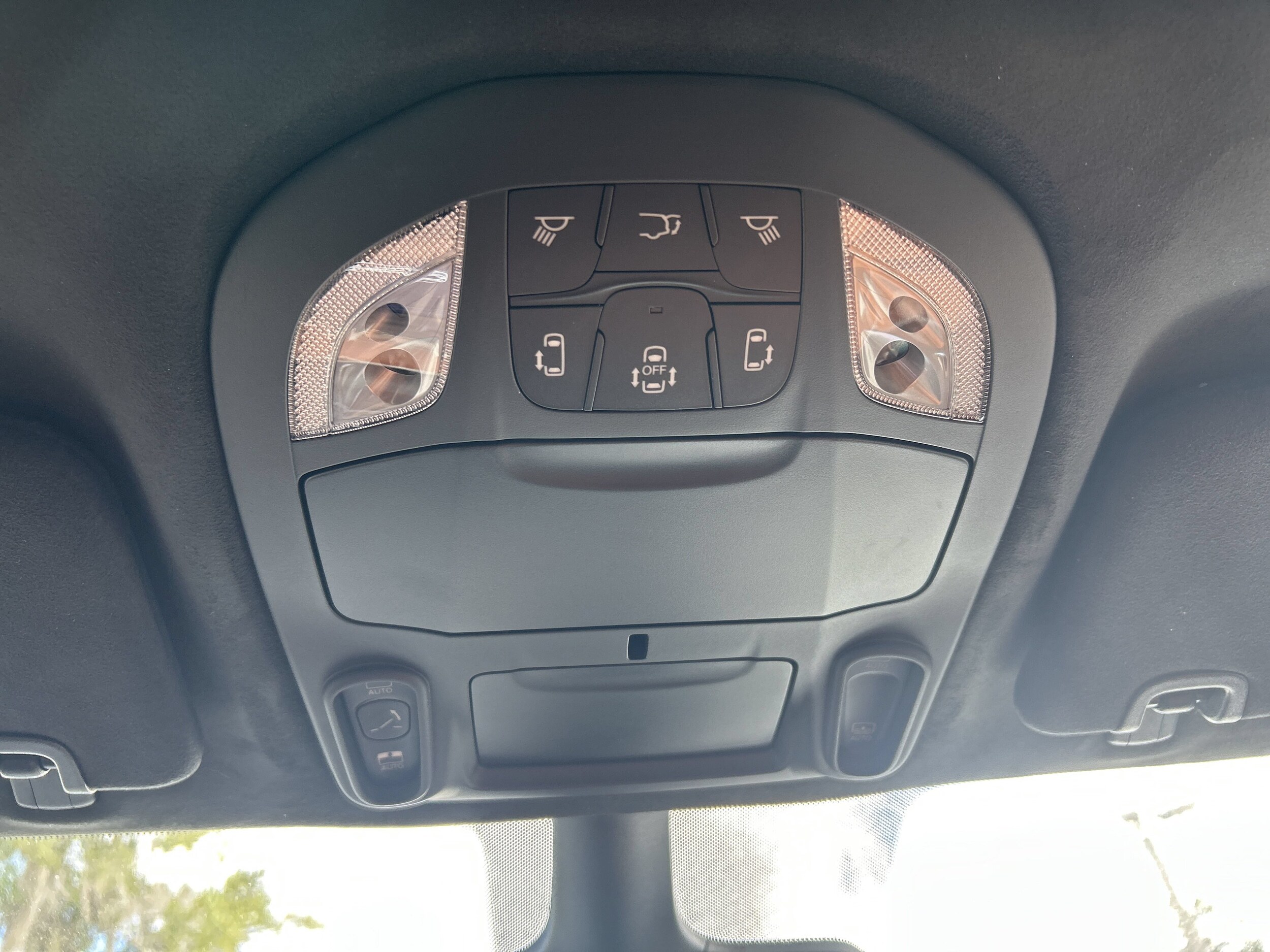 2026 Chrysler Pacifica Pinnacle - Photo 39