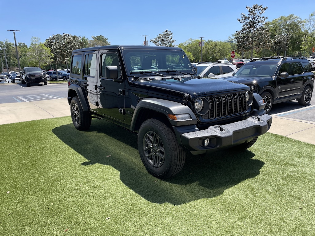 New 2026 Jeep Wrangler 4-DOOR SPORT Sport Utility