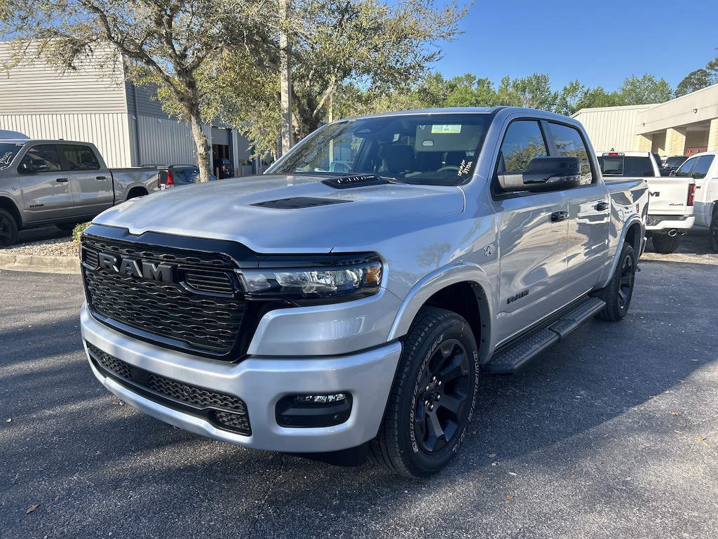 New 2026 Ram 1500 BIG HORN CREW CAB 4X4 5'7 BOX Pickup