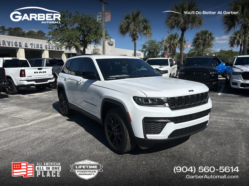 New 2026 Jeep Grand Cherokee LAREDO ALTITUDE 4X2 Sport Utility