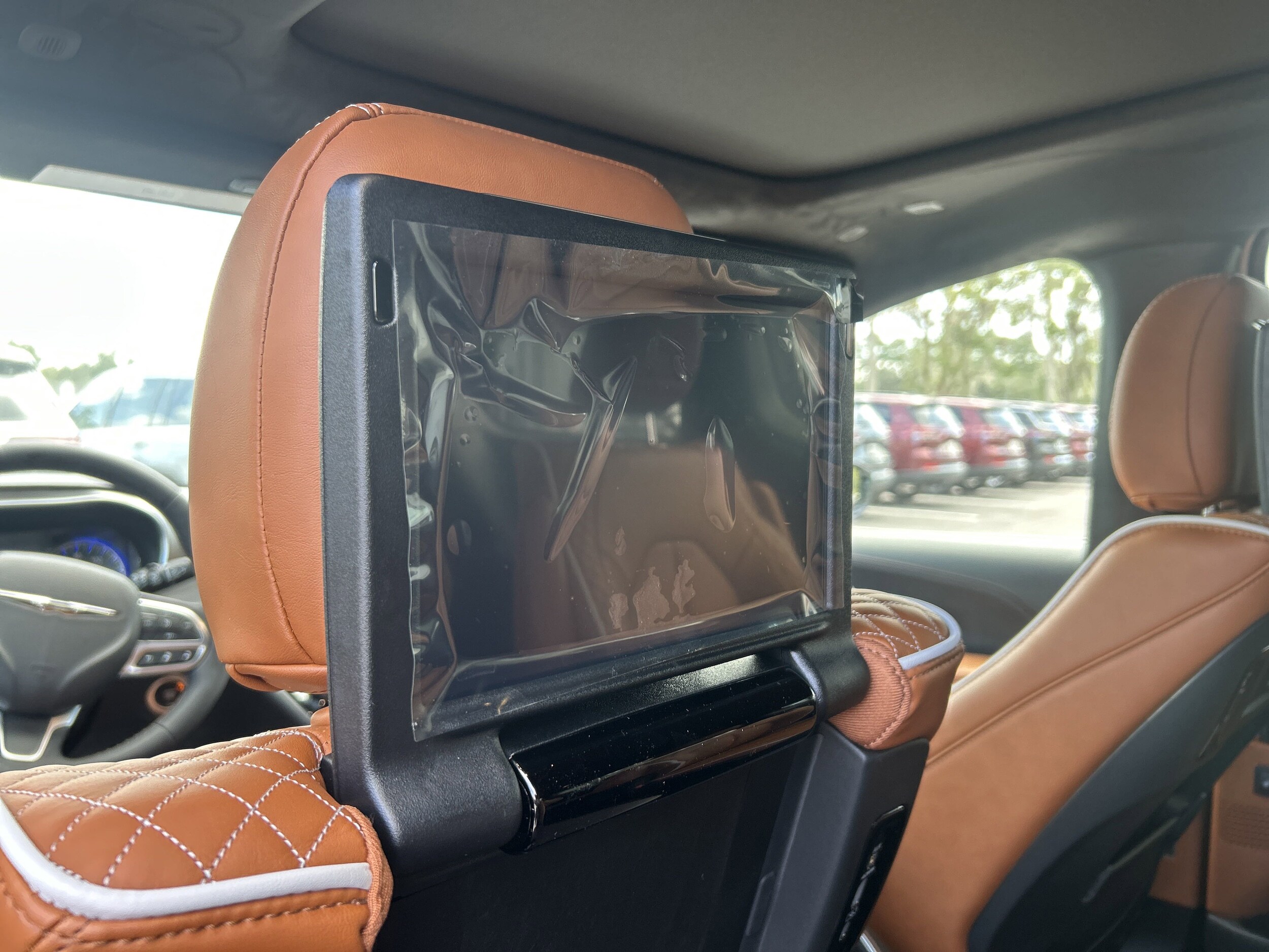 2026 Chrysler Pacifica Pinnacle - Photo 44