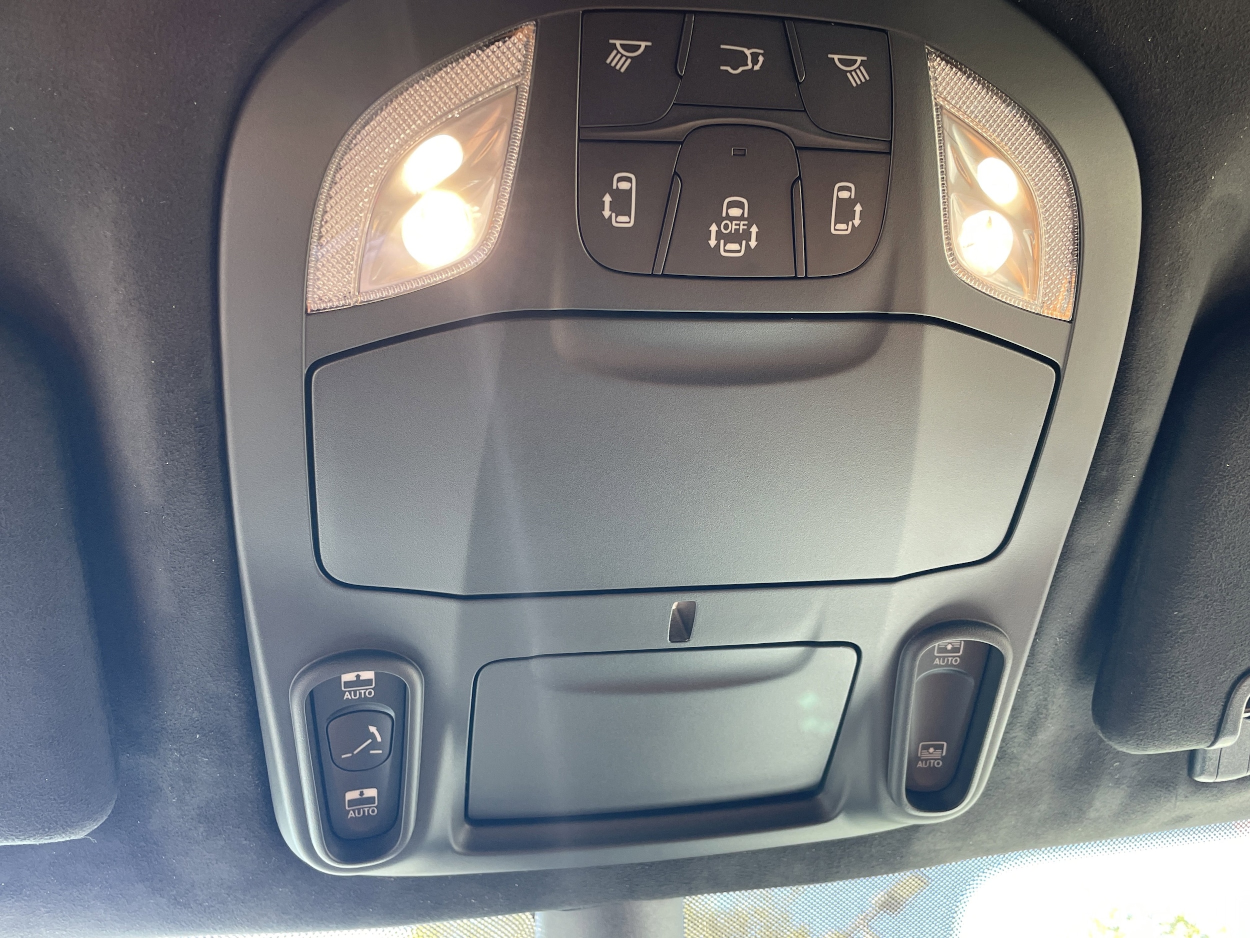 2026 Chrysler Pacifica Pinnacle - Photo 34