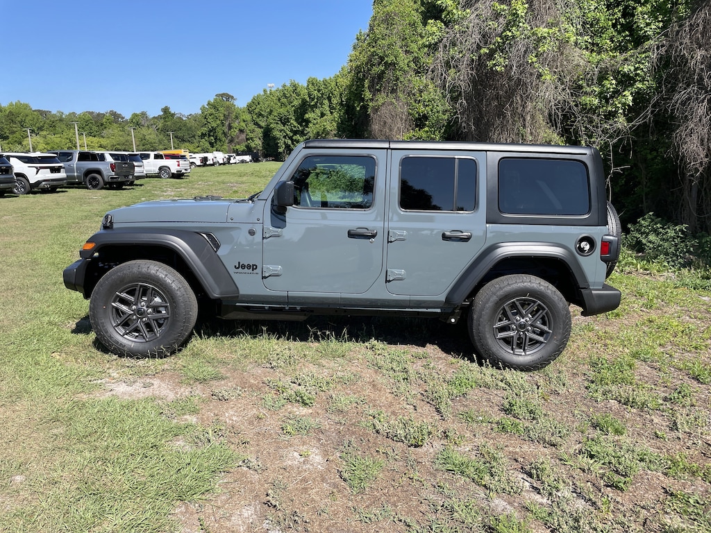 New 2026 Jeep Wrangler 4-DOOR SPORT Sport Utility
